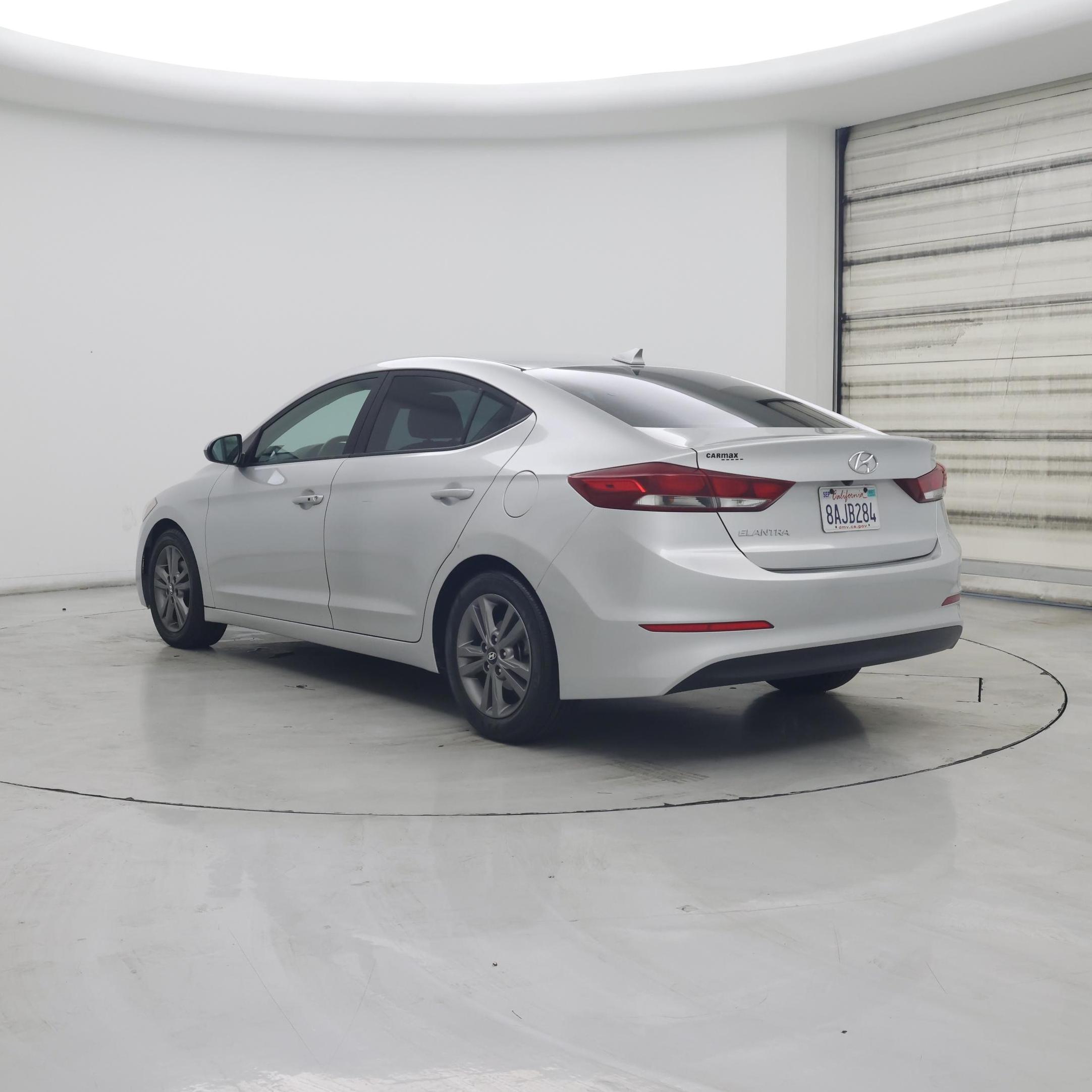 Thumbnail: 2018 Hyundai Elantra - 2