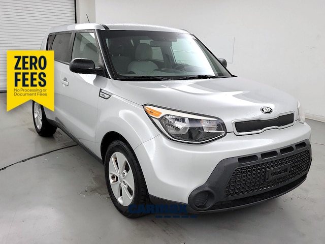 Silver 2016 Kia Soul Wagon Automatic