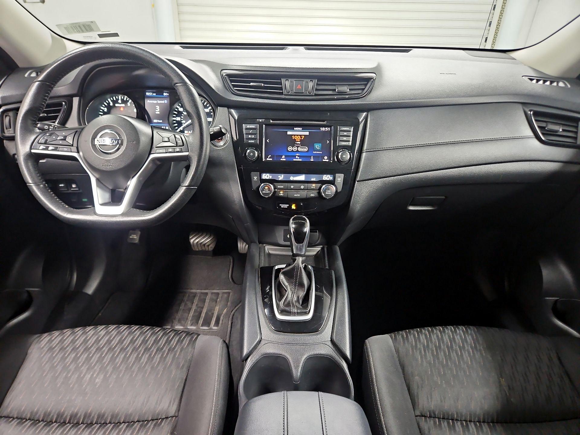 Thumbnail: 2020 Nissan Rogue - 9