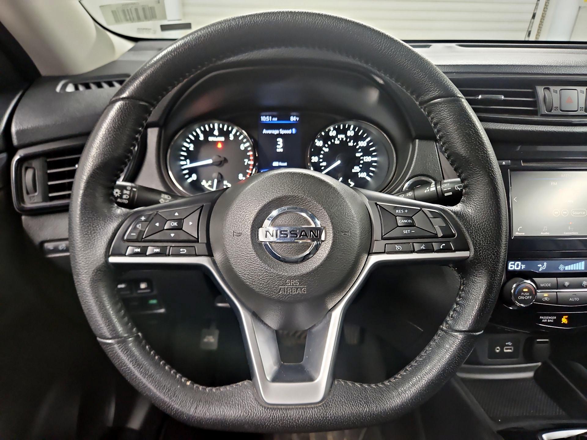 Thumbnail: 2020 Nissan Rogue - 10