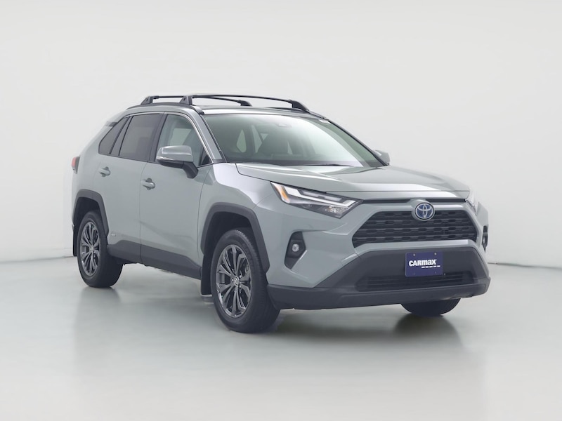 2023 Toyota RAV4 XLE Premium