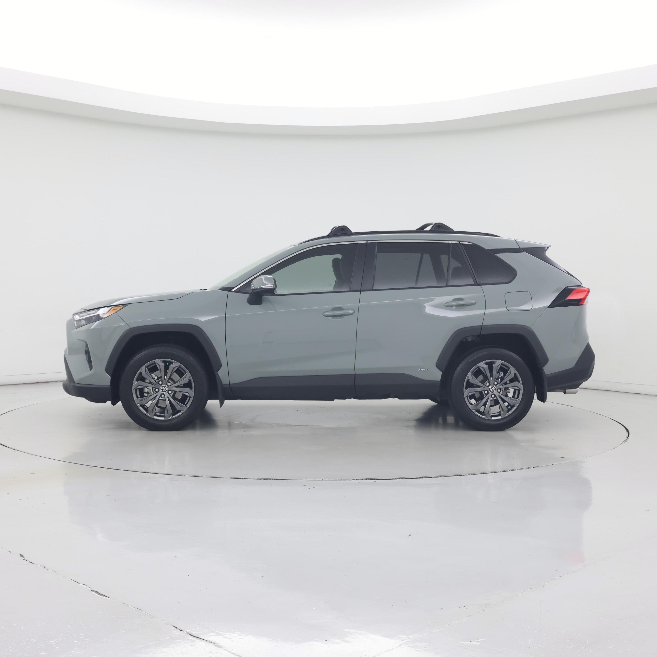 Thumbnail: 2023 Toyota RAV4 - 3
