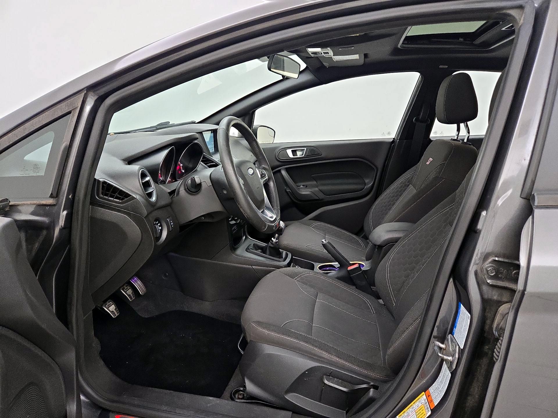 Thumbnail: 2017 Ford Fiesta - 11