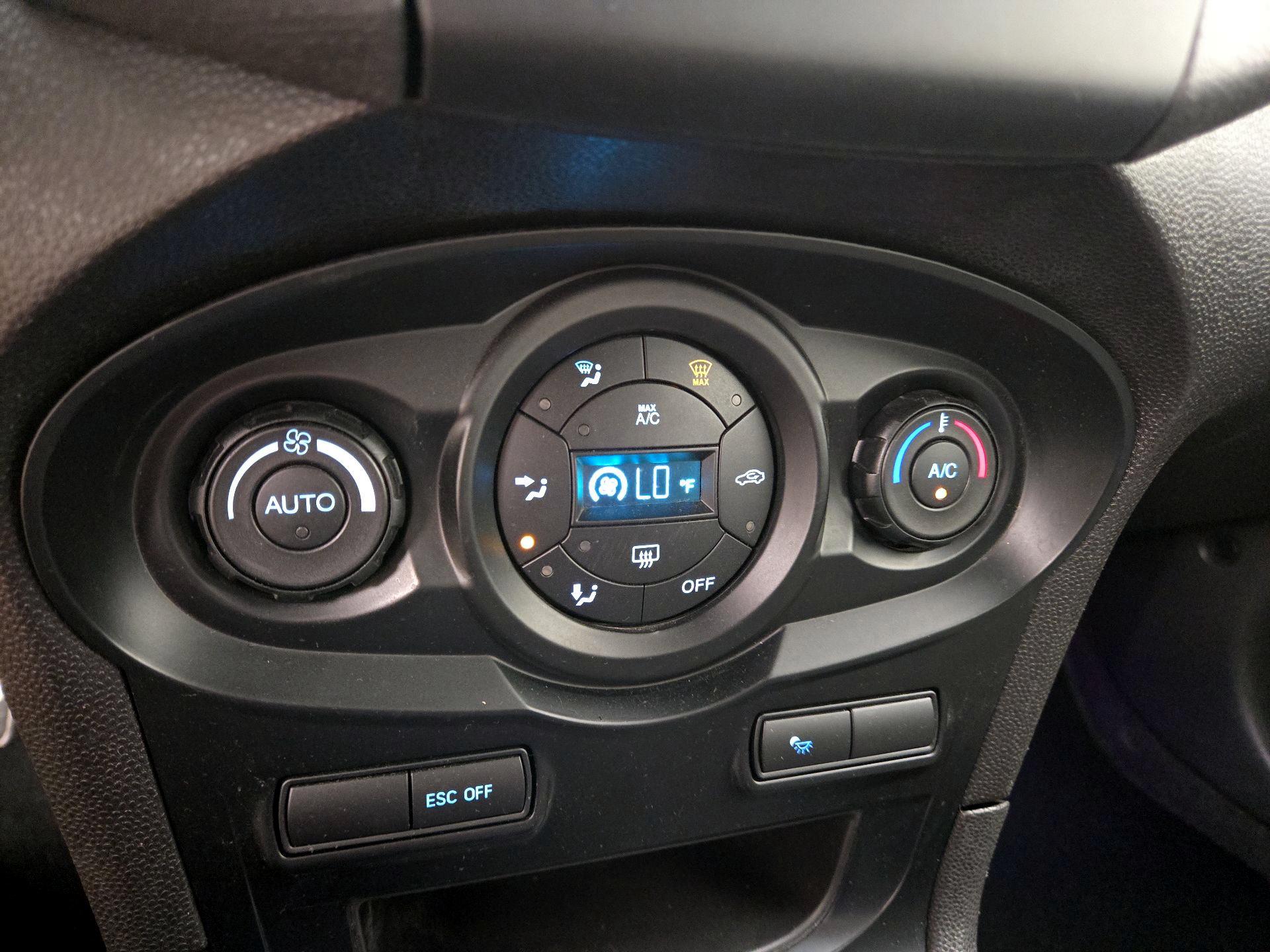 Thumbnail: 2017 Ford Fiesta - 15