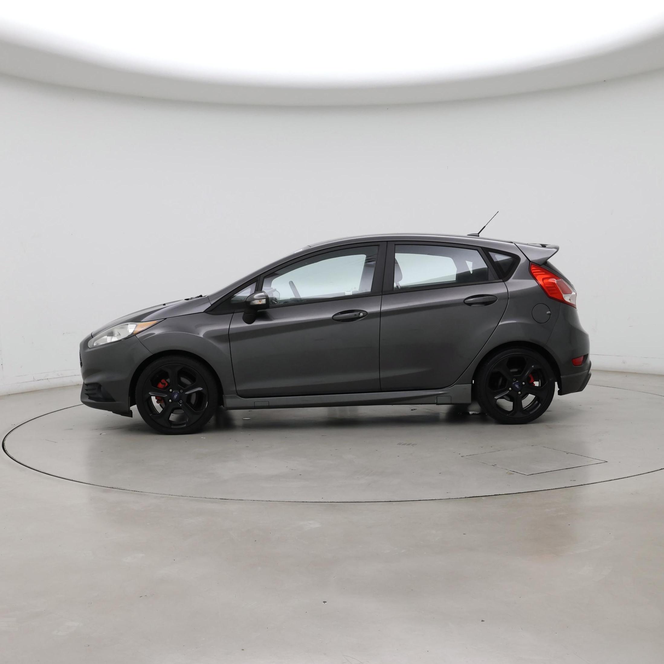 Thumbnail: 2017 Ford Fiesta - 3