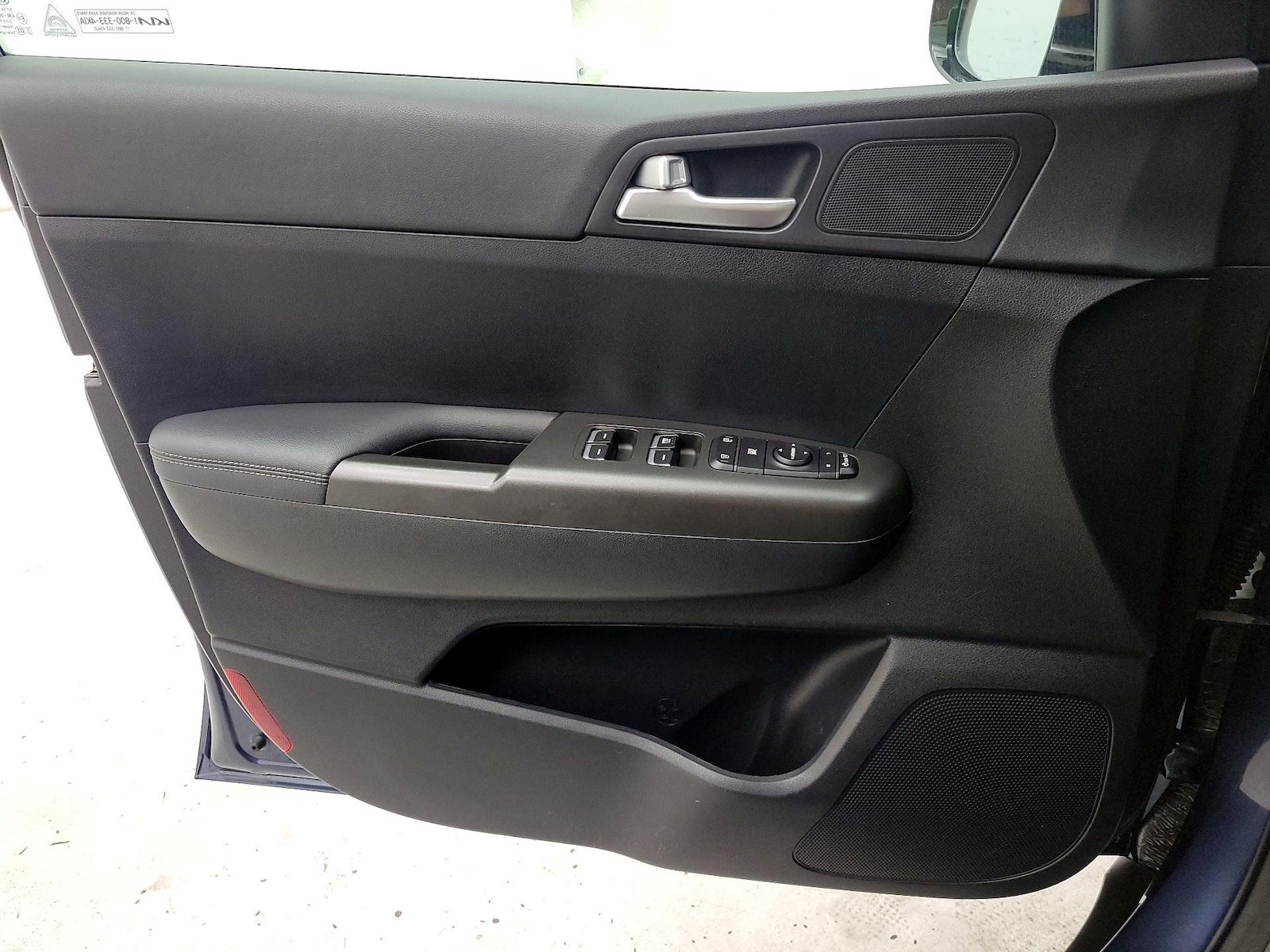 2022 Kia Sportage LX - Photo 13