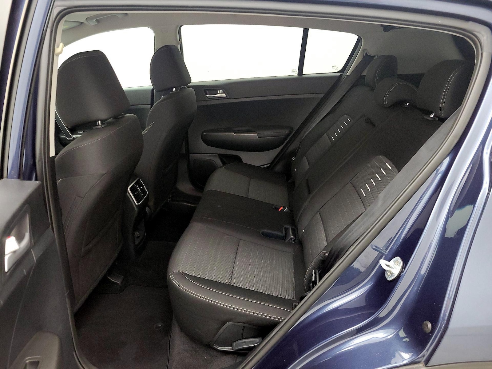 2022 Kia Sportage LX - Photo 20