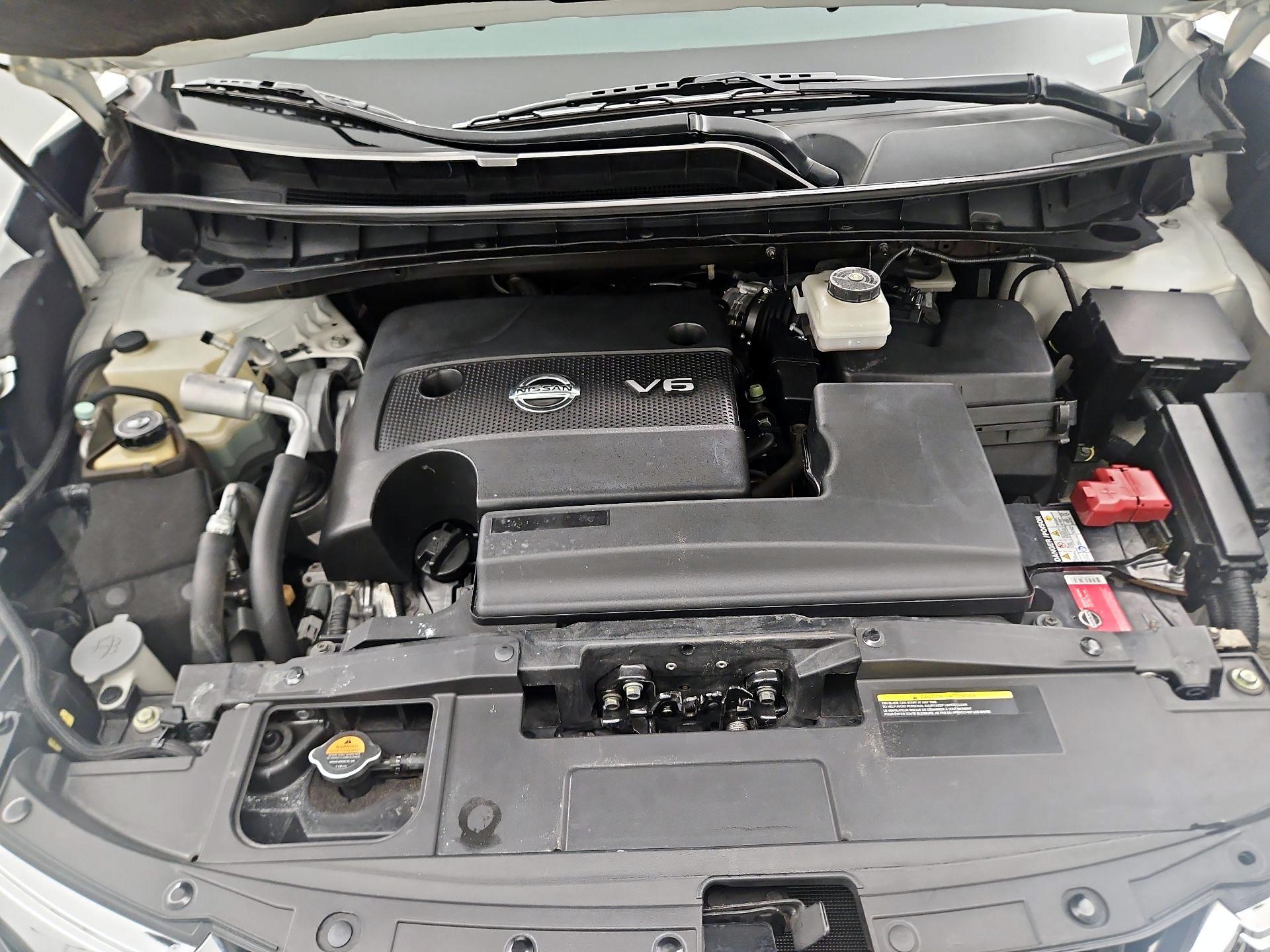 Thumbnail: 2016 Nissan Murano - 18