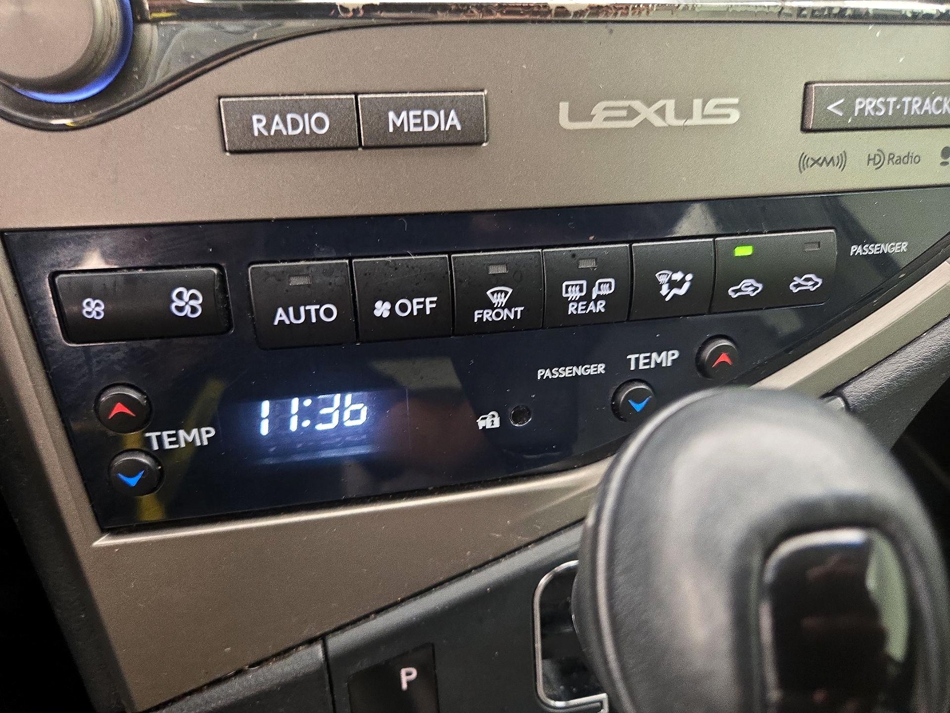 Thumbnail: 2015 Lexus RX - 17