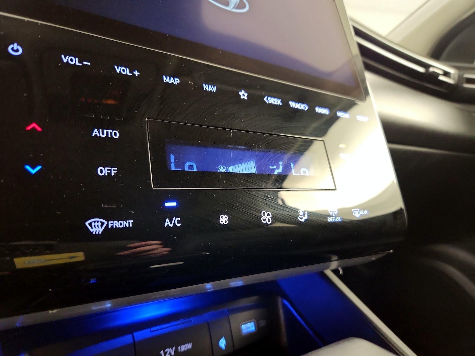 2024 Hyundai Tucson SEL - Photo 18
