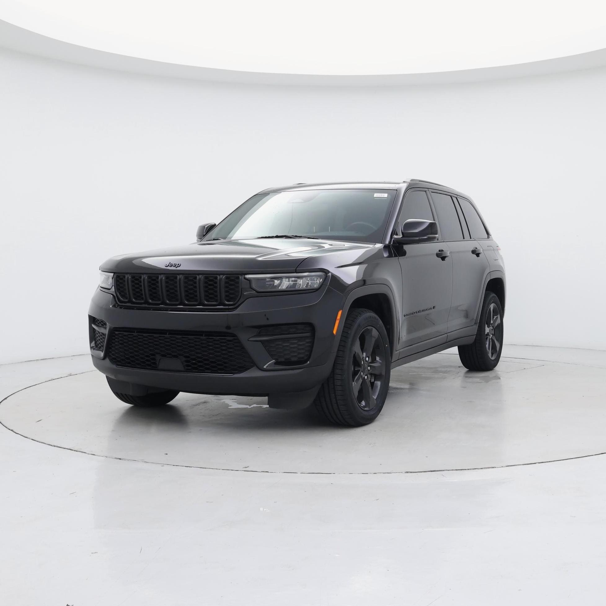 Thumbnail: 2022 Jeep Grand Cherokee - 4