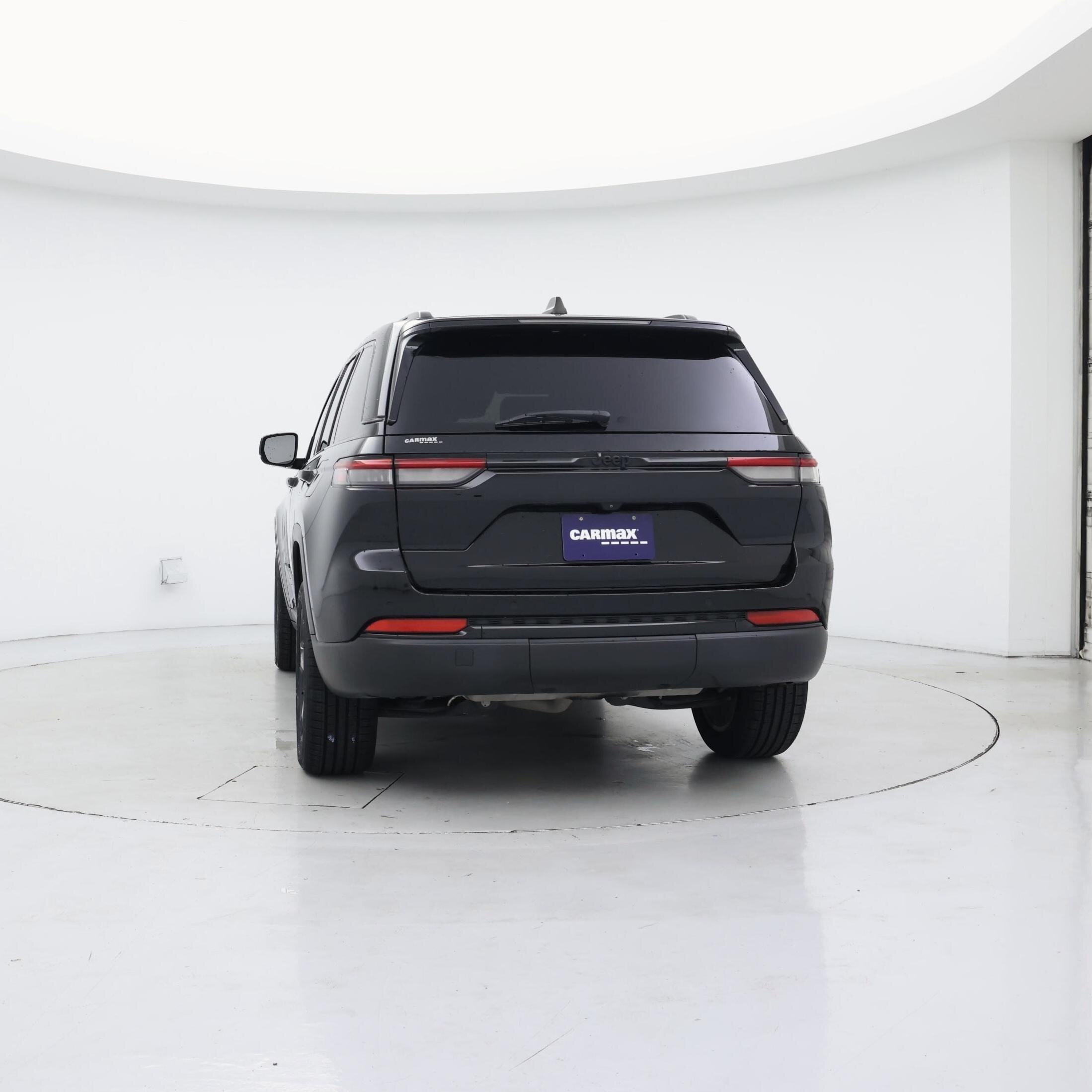 Thumbnail: 2022 Jeep Grand Cherokee - 6