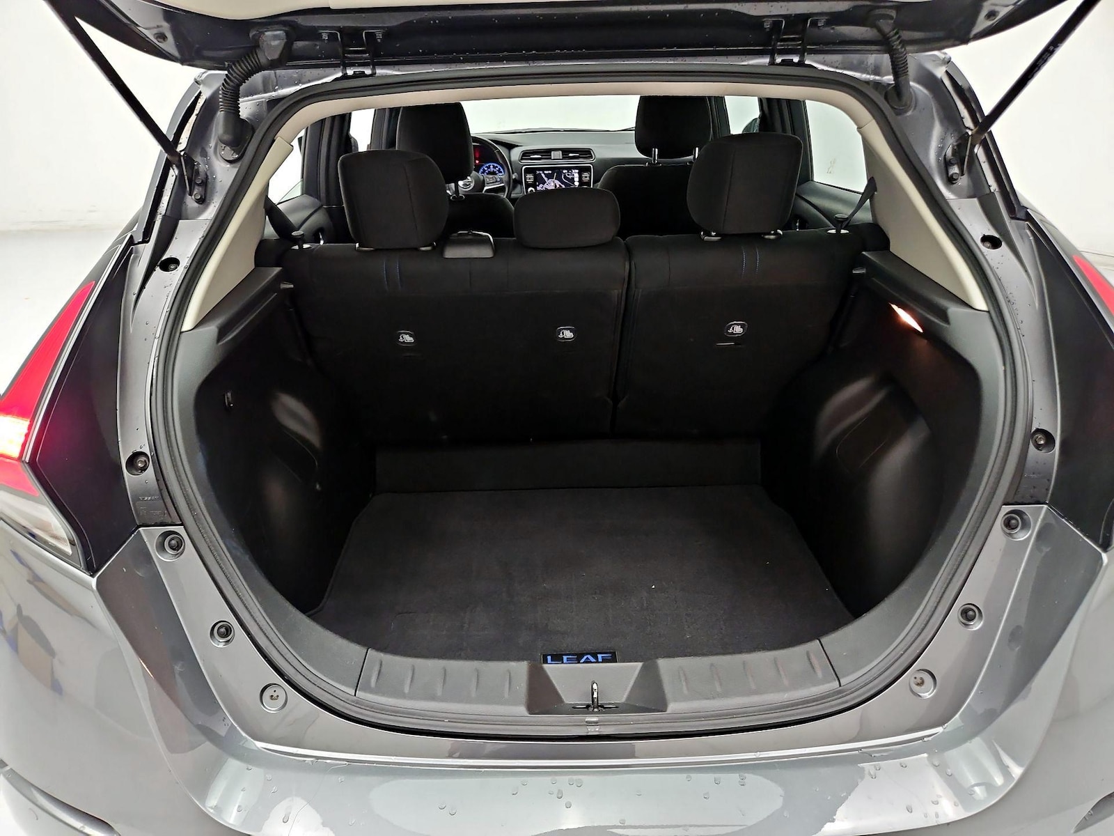 2022 Nissan LEAF SV Plus - Photo 22
