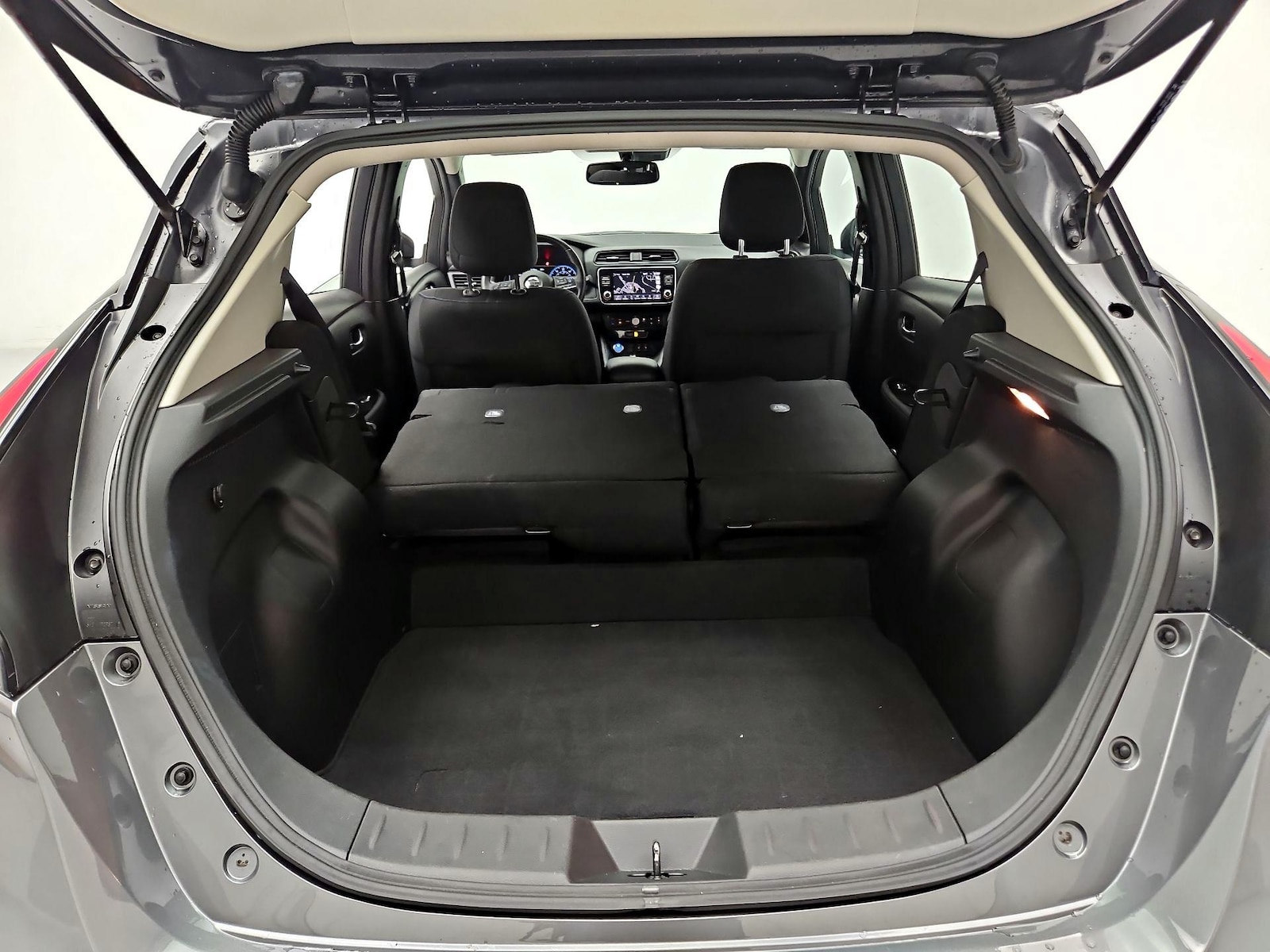 2022 Nissan LEAF SV Plus - Photo 23