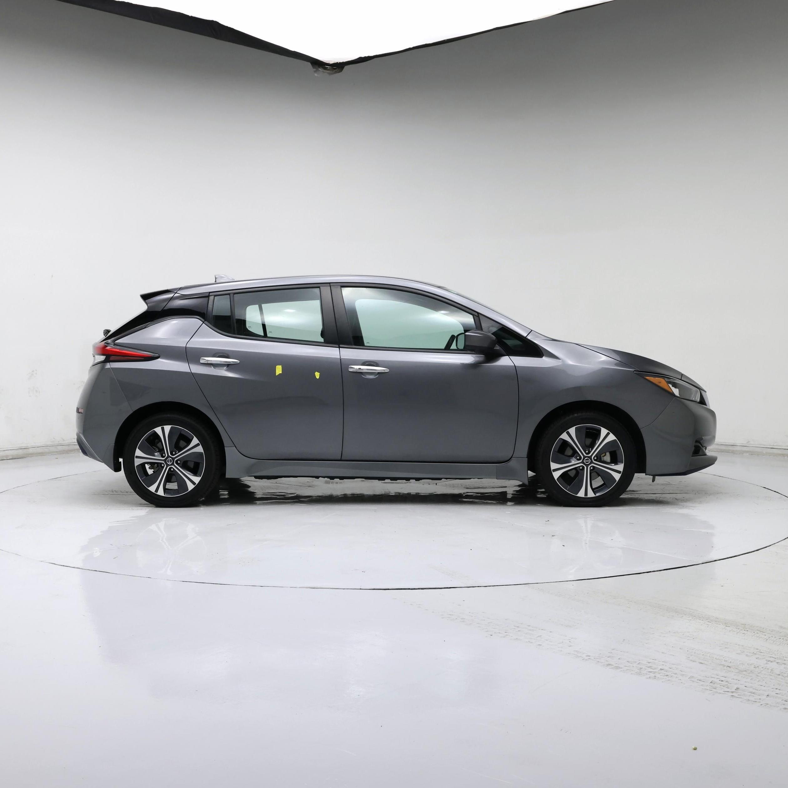 Thumbnail: 2022 Nissan Leaf - 7