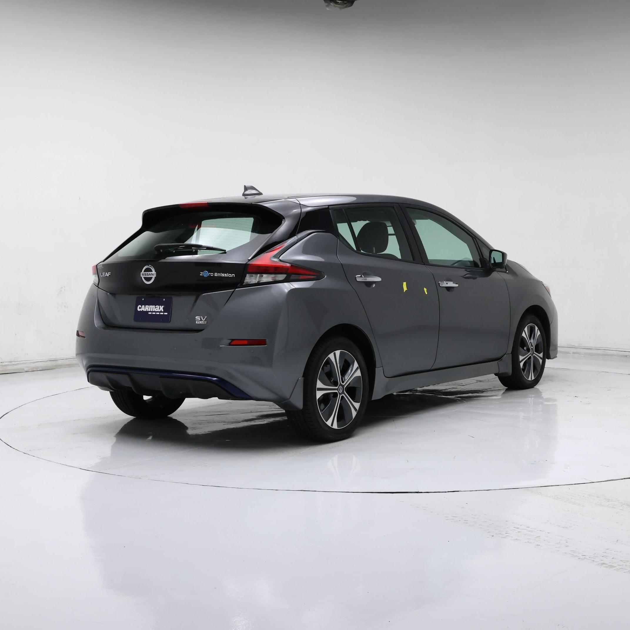 Thumbnail: 2022 Nissan Leaf - 8