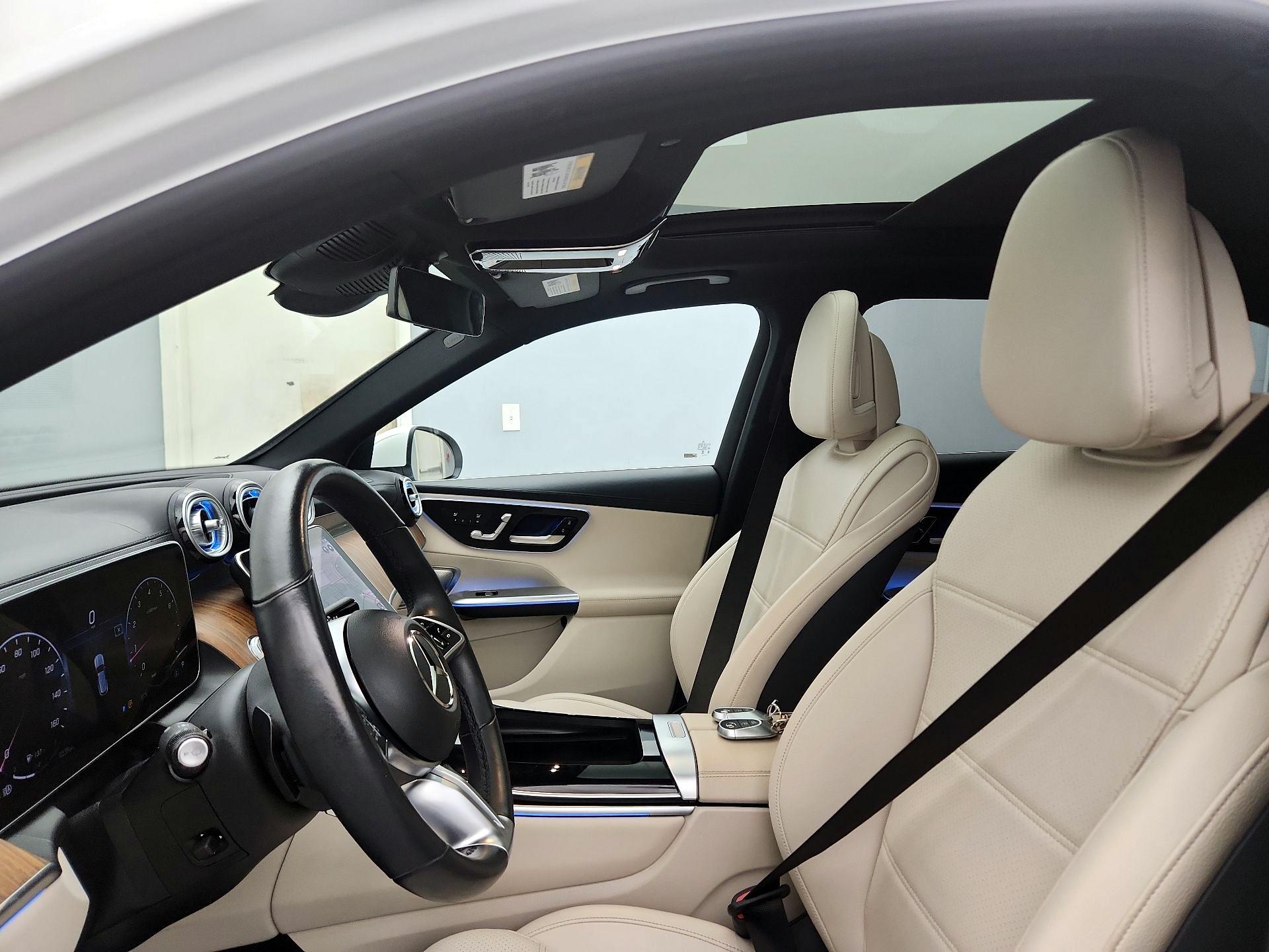 Thumbnail: 2023 Mercedes-Benz GLC - 19