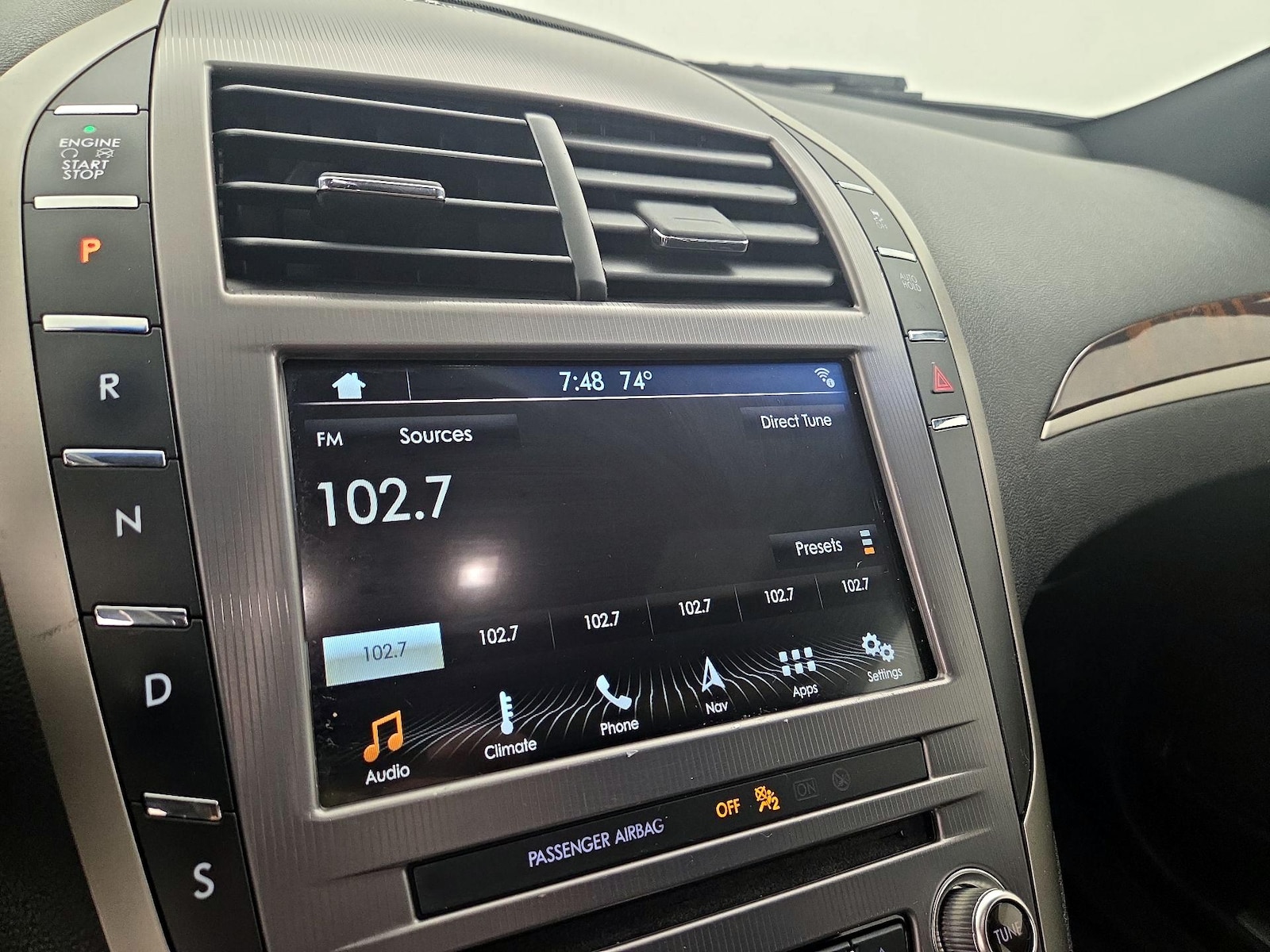 2017 Lincoln MKZ Reserve - Photo 17