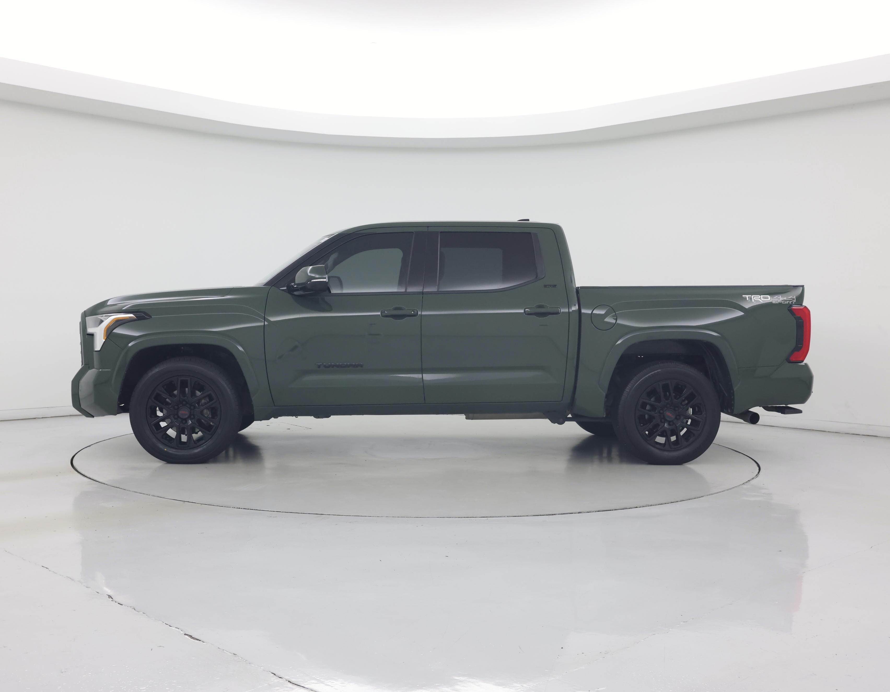 Thumbnail: 2023 Toyota Tundra - 3