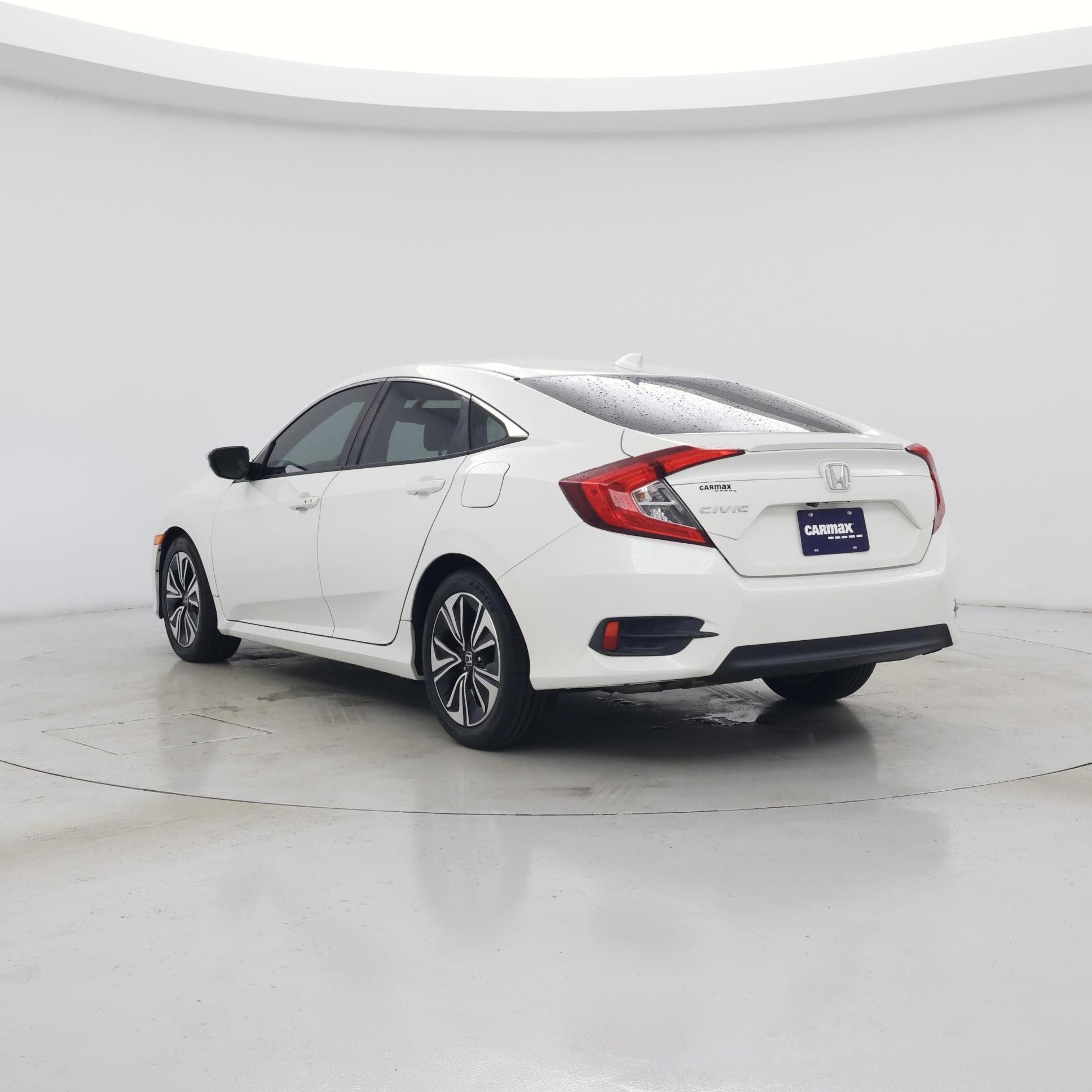 Thumbnail: 2017 Honda Civic - 2