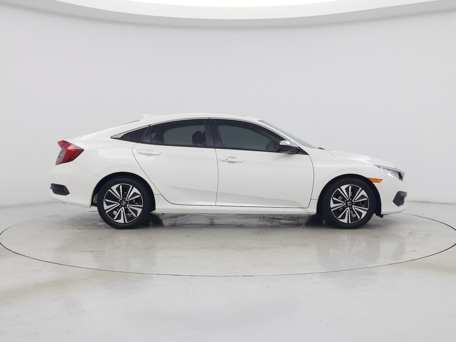 2017 Honda Civic EX-L - Photo 8