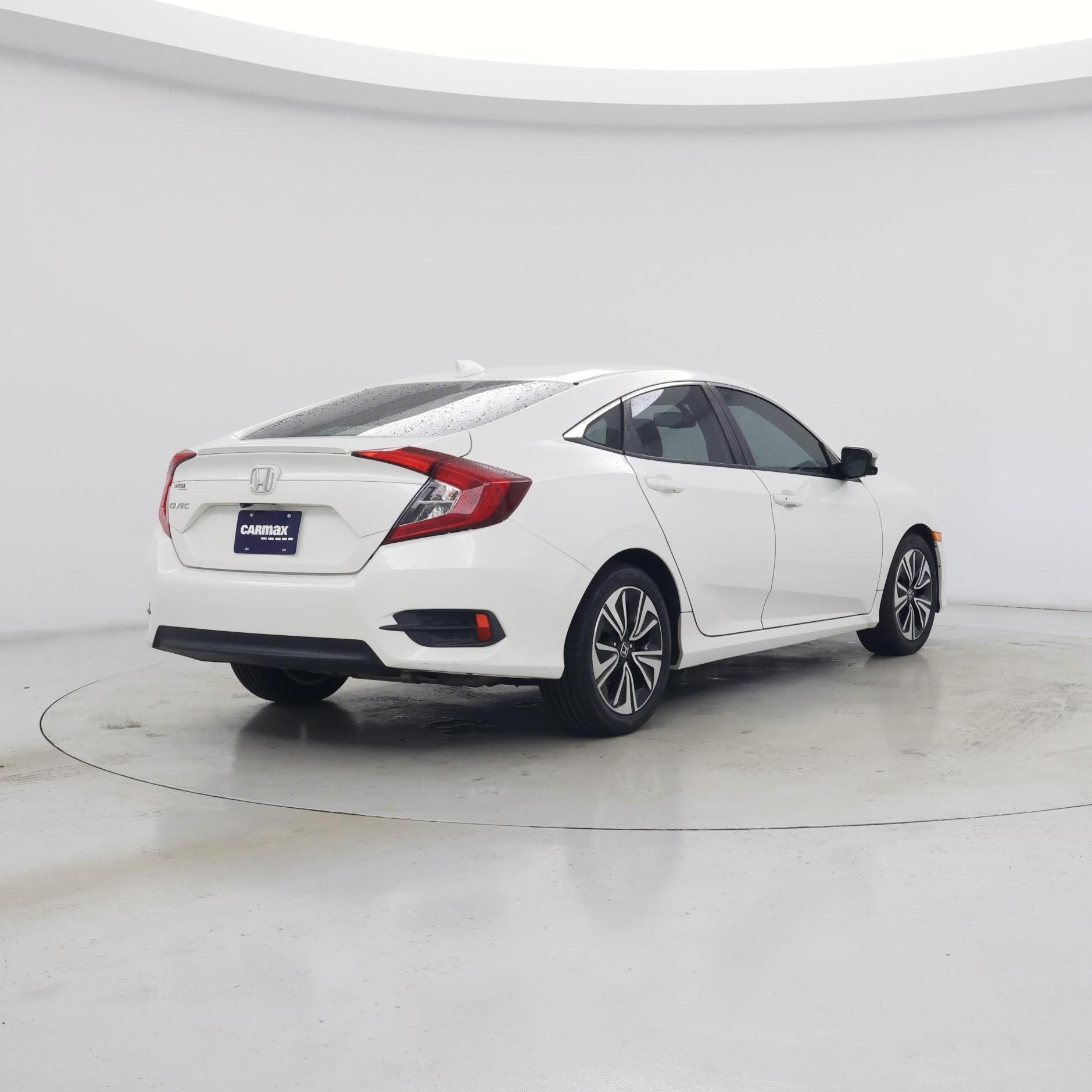 Thumbnail: 2017 Honda Civic - 8