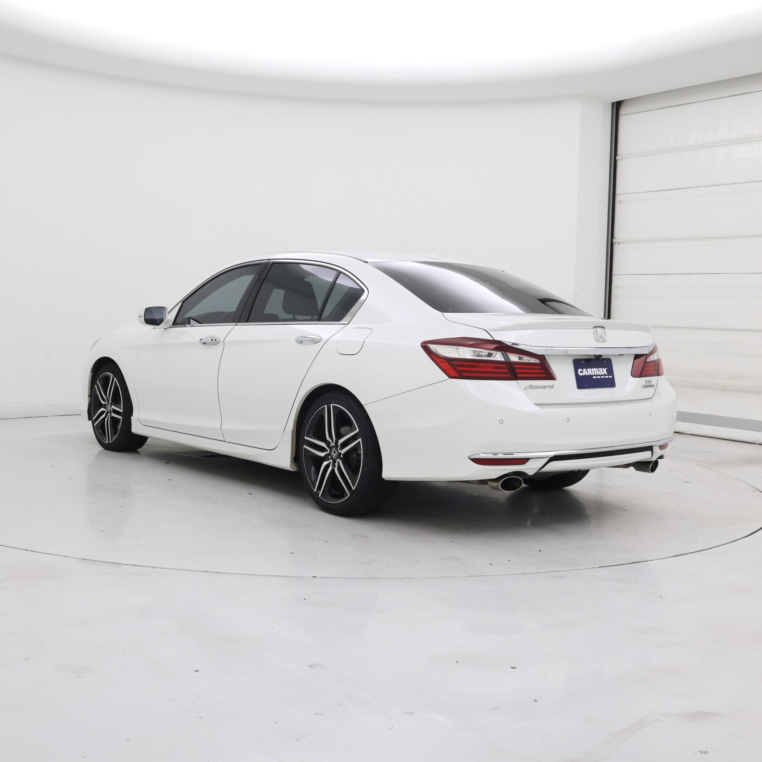 Thumbnail: 2017 Honda Accord - 2