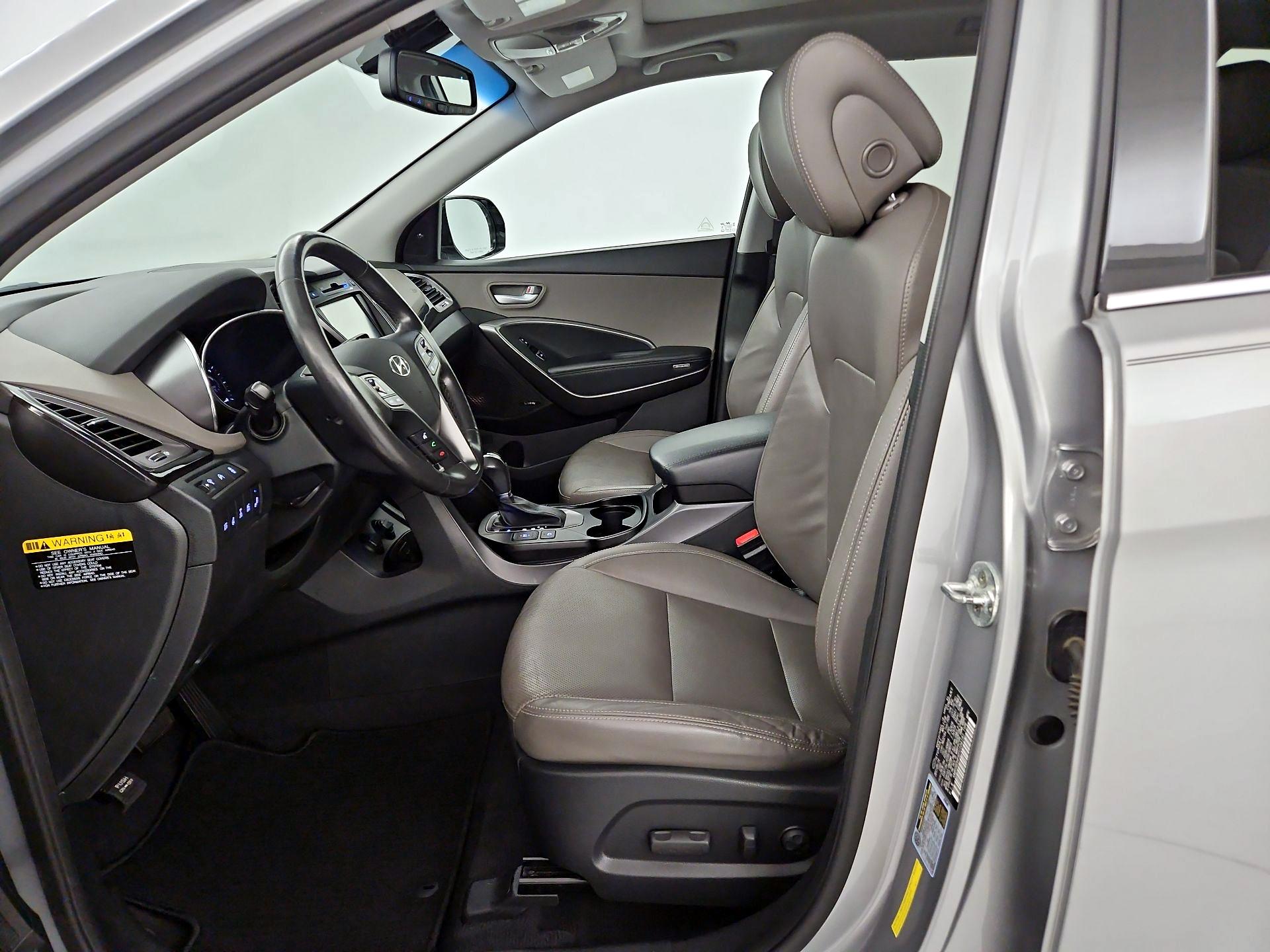 Thumbnail: 2015 Hyundai Santa Fe - 9