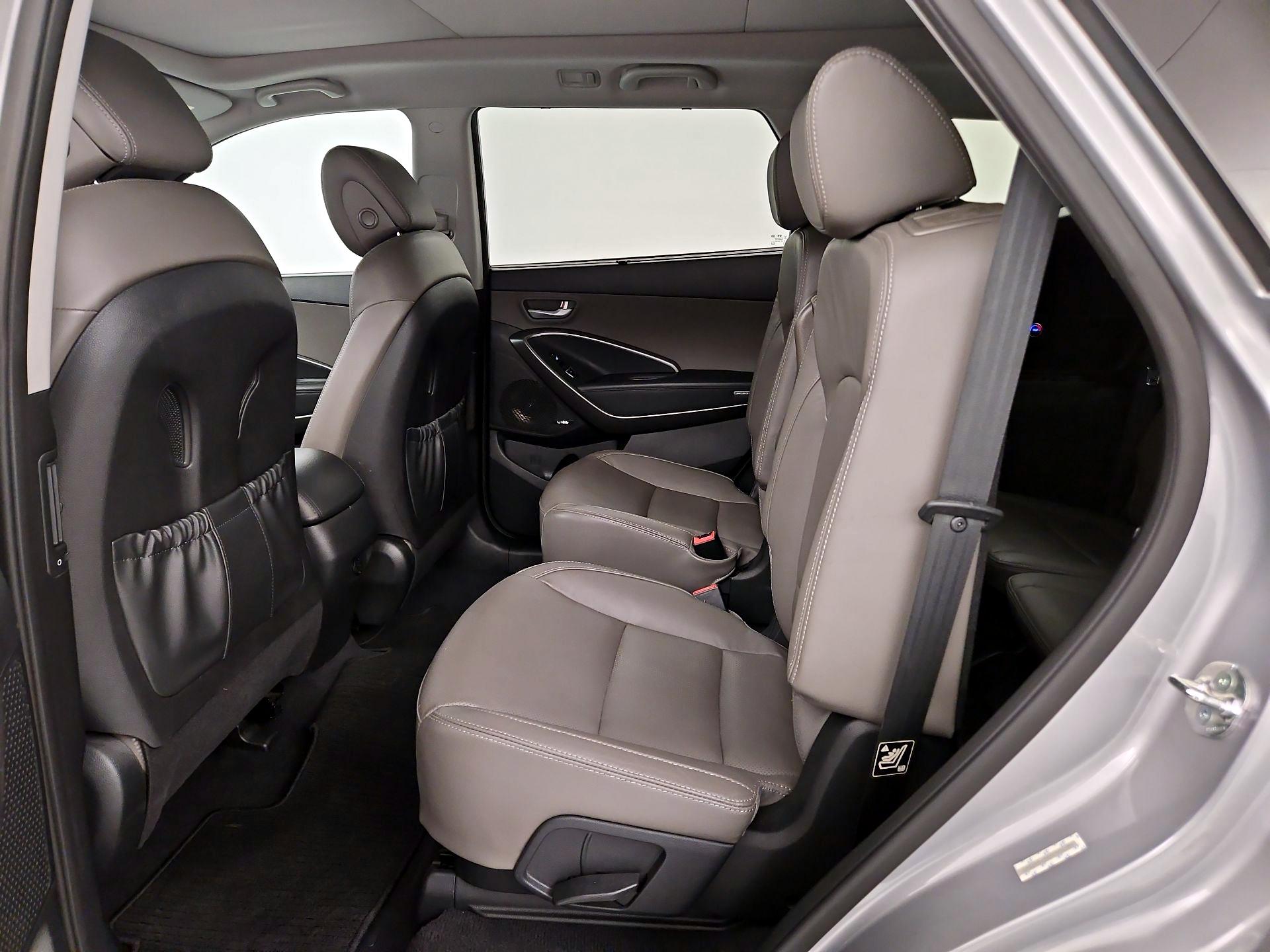 Thumbnail: 2015 Hyundai Santa Fe - 19