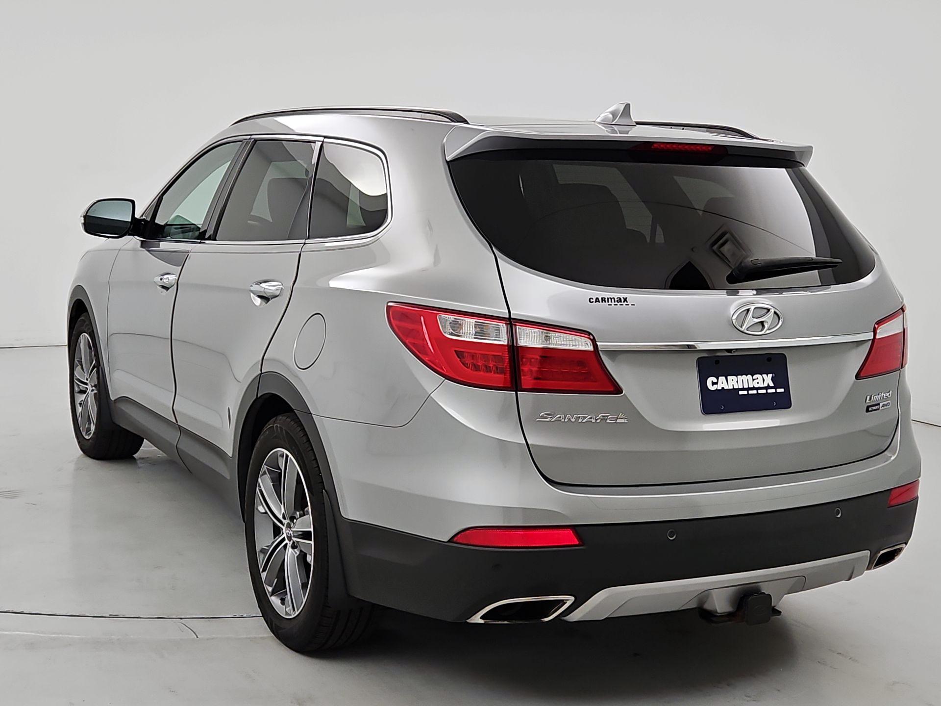 Thumbnail: 2015 Hyundai Santa Fe - 7