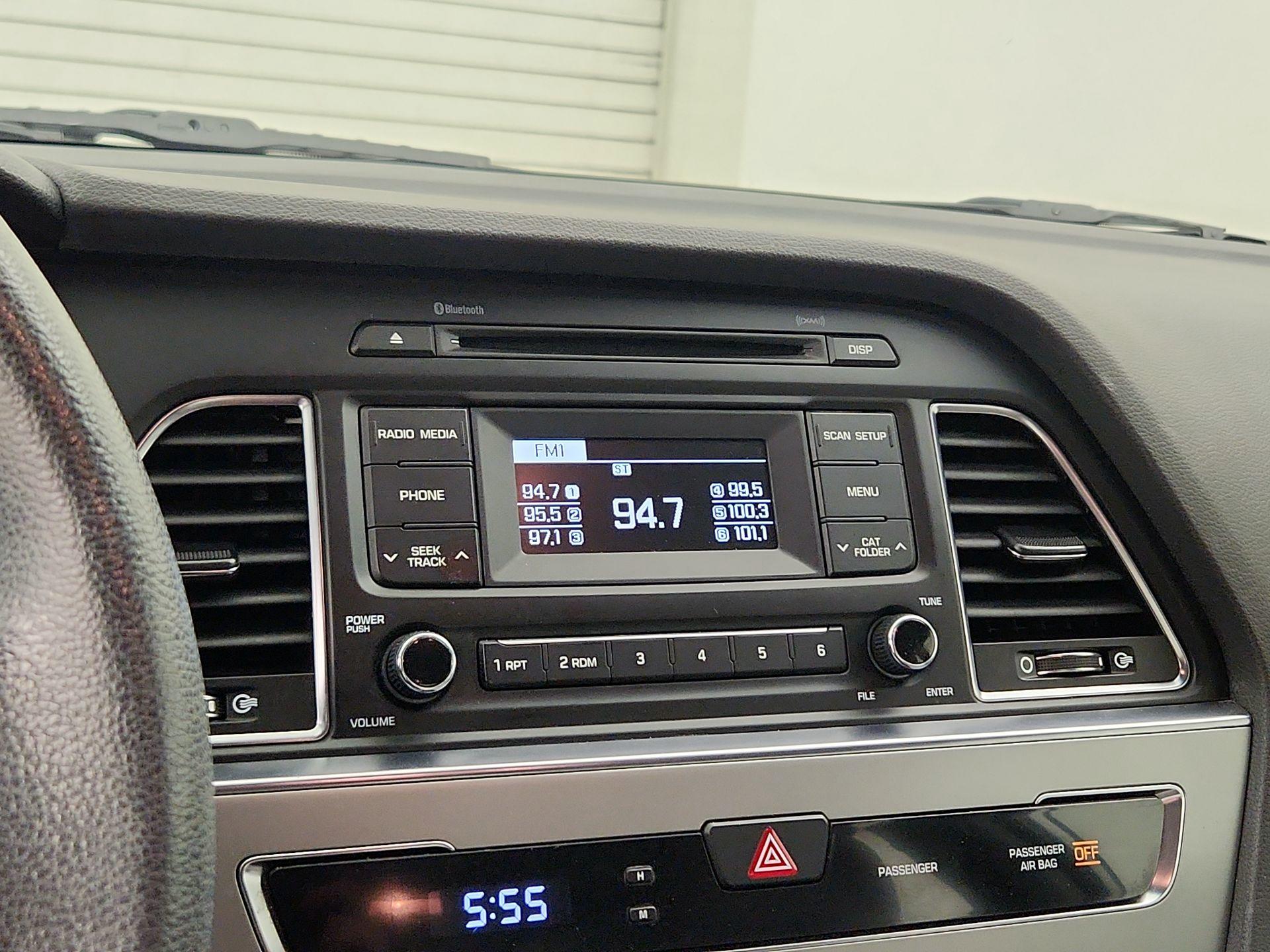 Thumbnail: 2017 Hyundai Sonata - 14