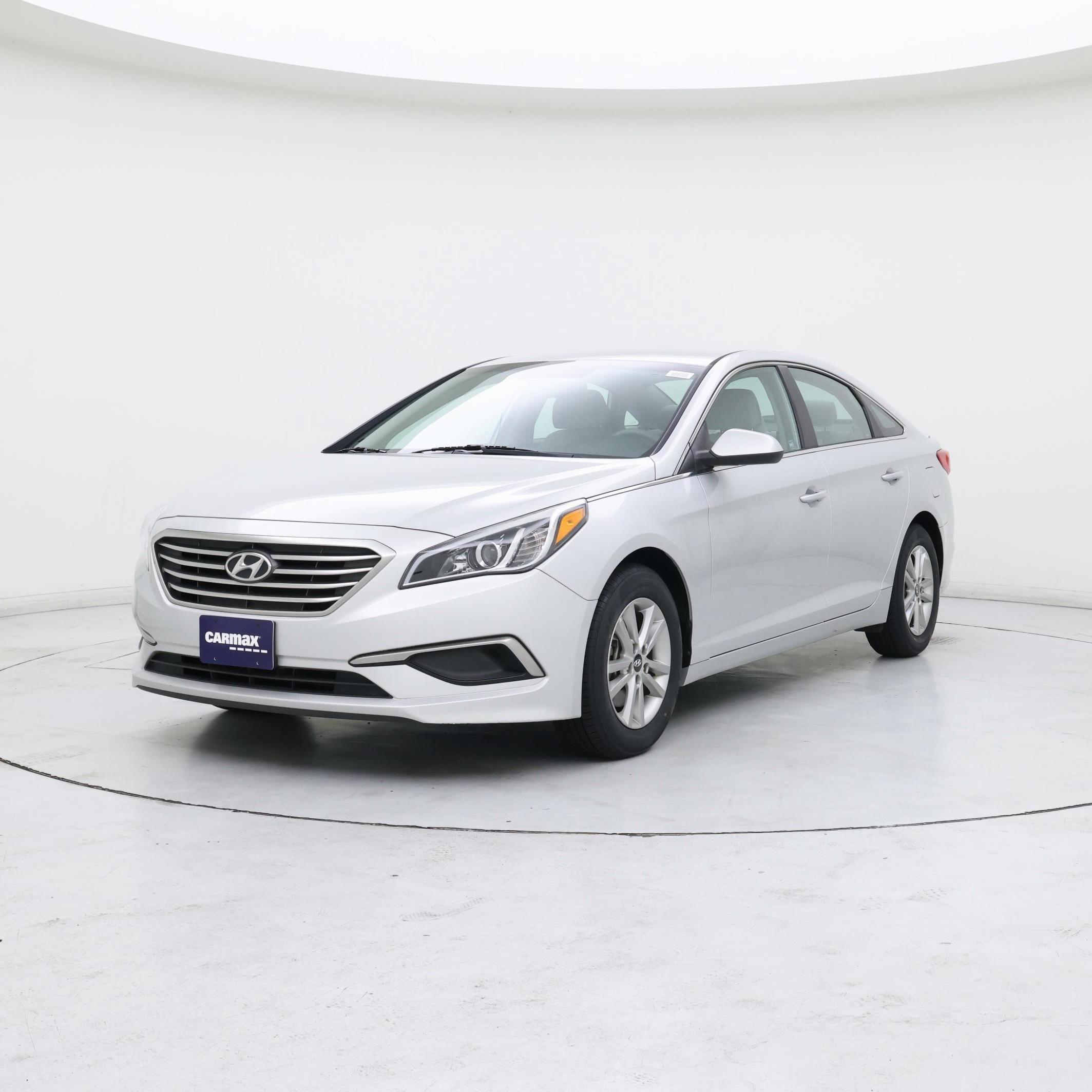 Thumbnail: 2017 Hyundai Sonata - 4