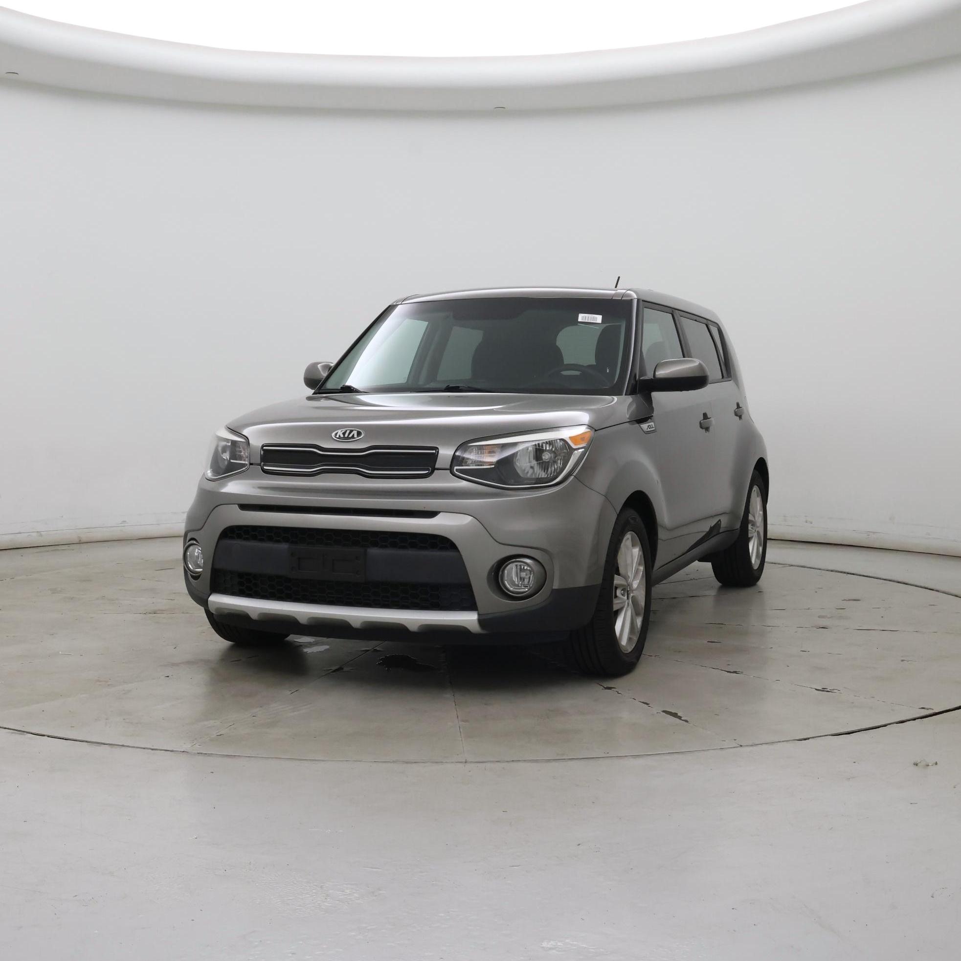 Thumbnail: 2017 Kia Soul - 4