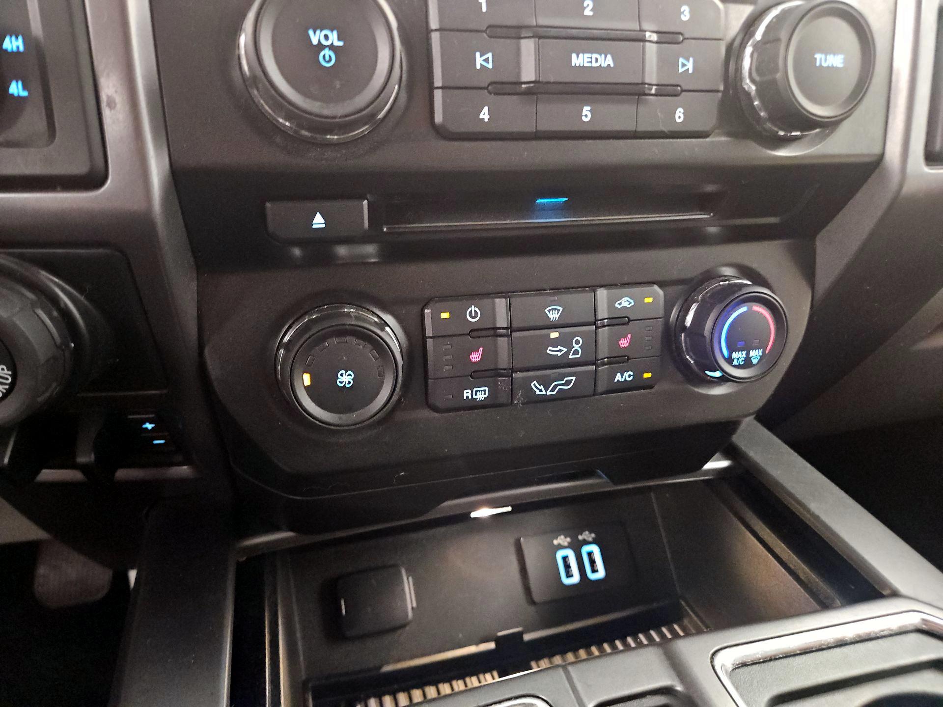 Thumbnail: 2016 Ford F-150 - 14