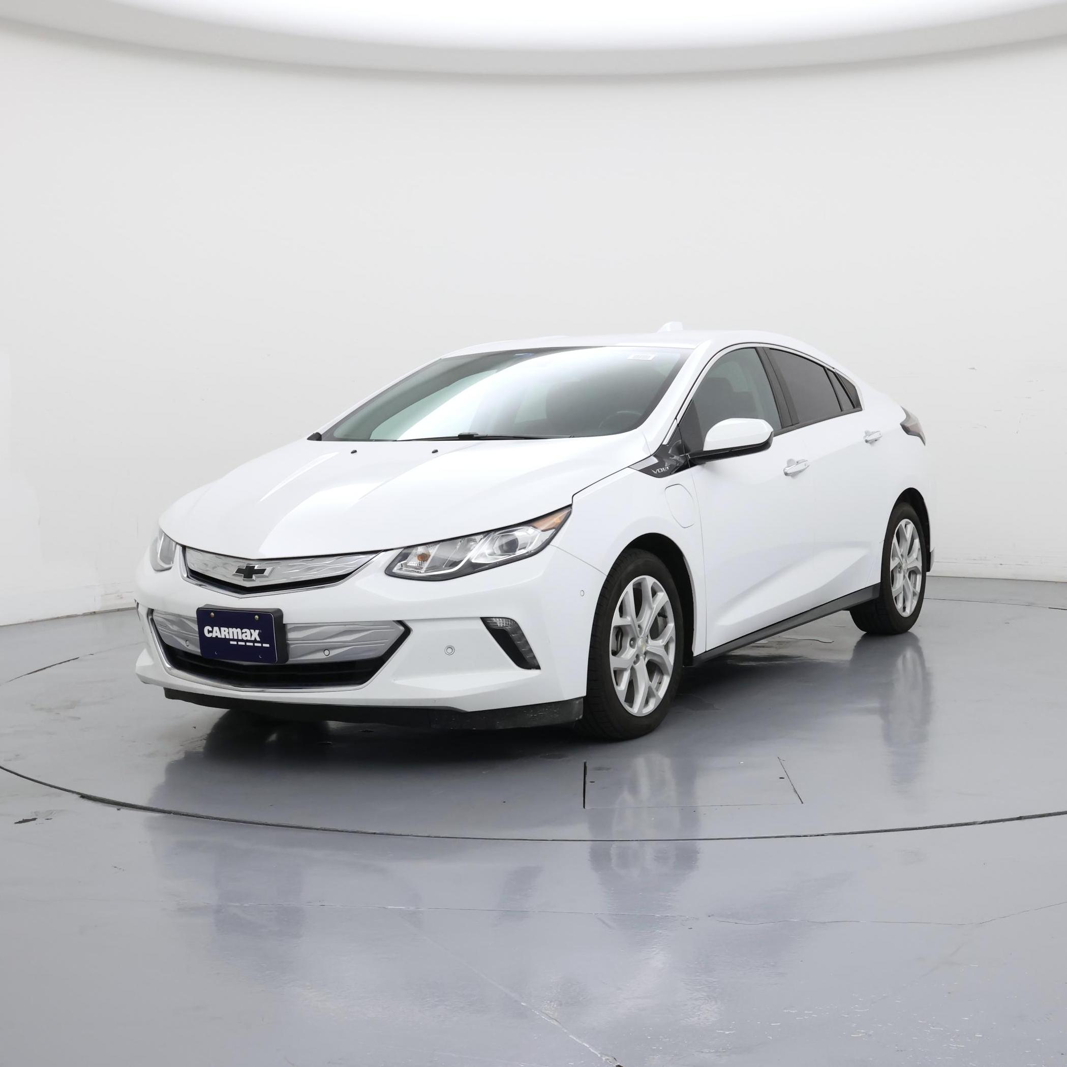 Thumbnail: 2018 Chevrolet Volt - 4