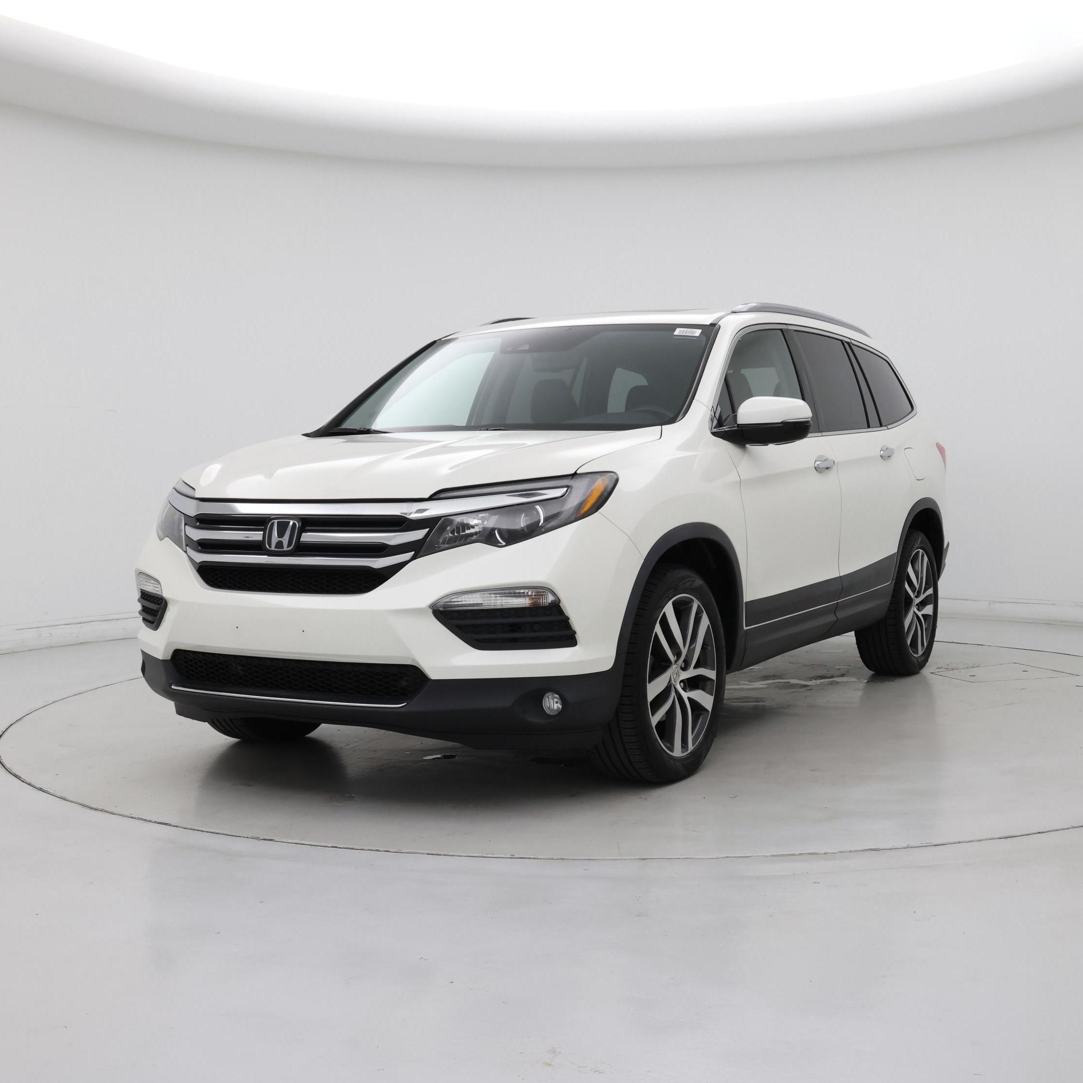 Thumbnail: 2018 Honda Pilot - 4