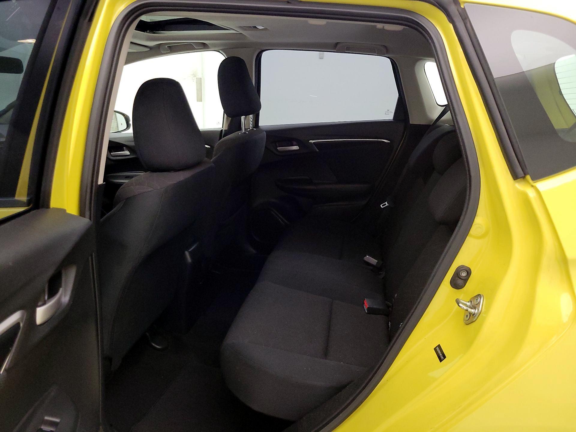 Thumbnail: 2015 Honda Fit - 20