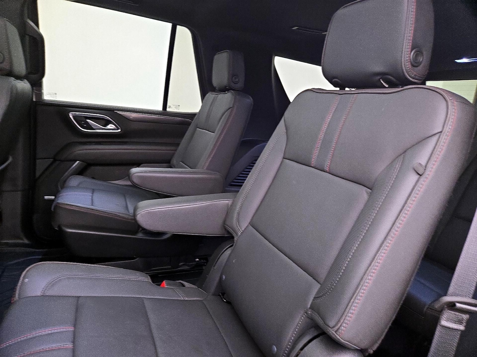 2024 Chevrolet Tahoe RST - Photo 21