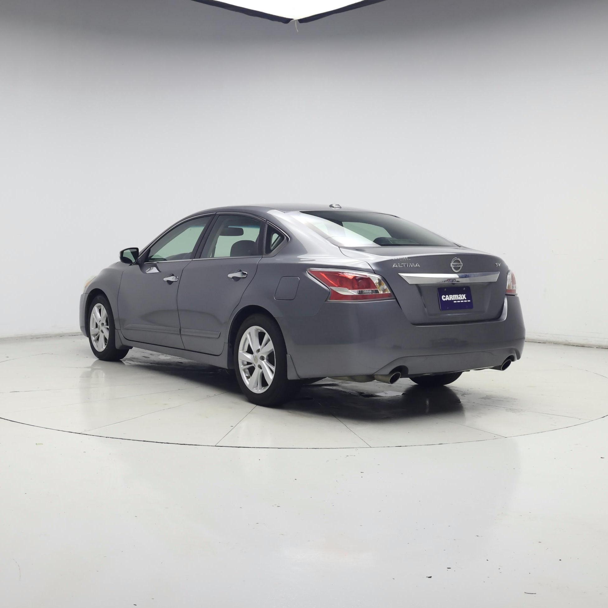 Thumbnail: 2015 Nissan Altima - 2
