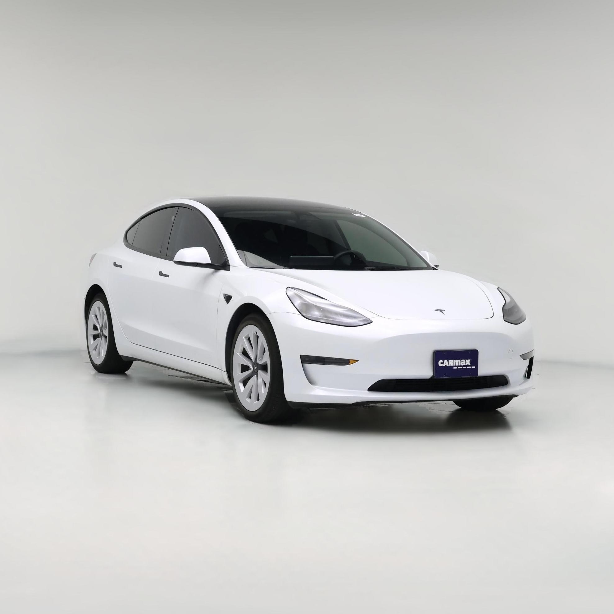 Thumbnail: 2023 Tesla Model 3 - 1
