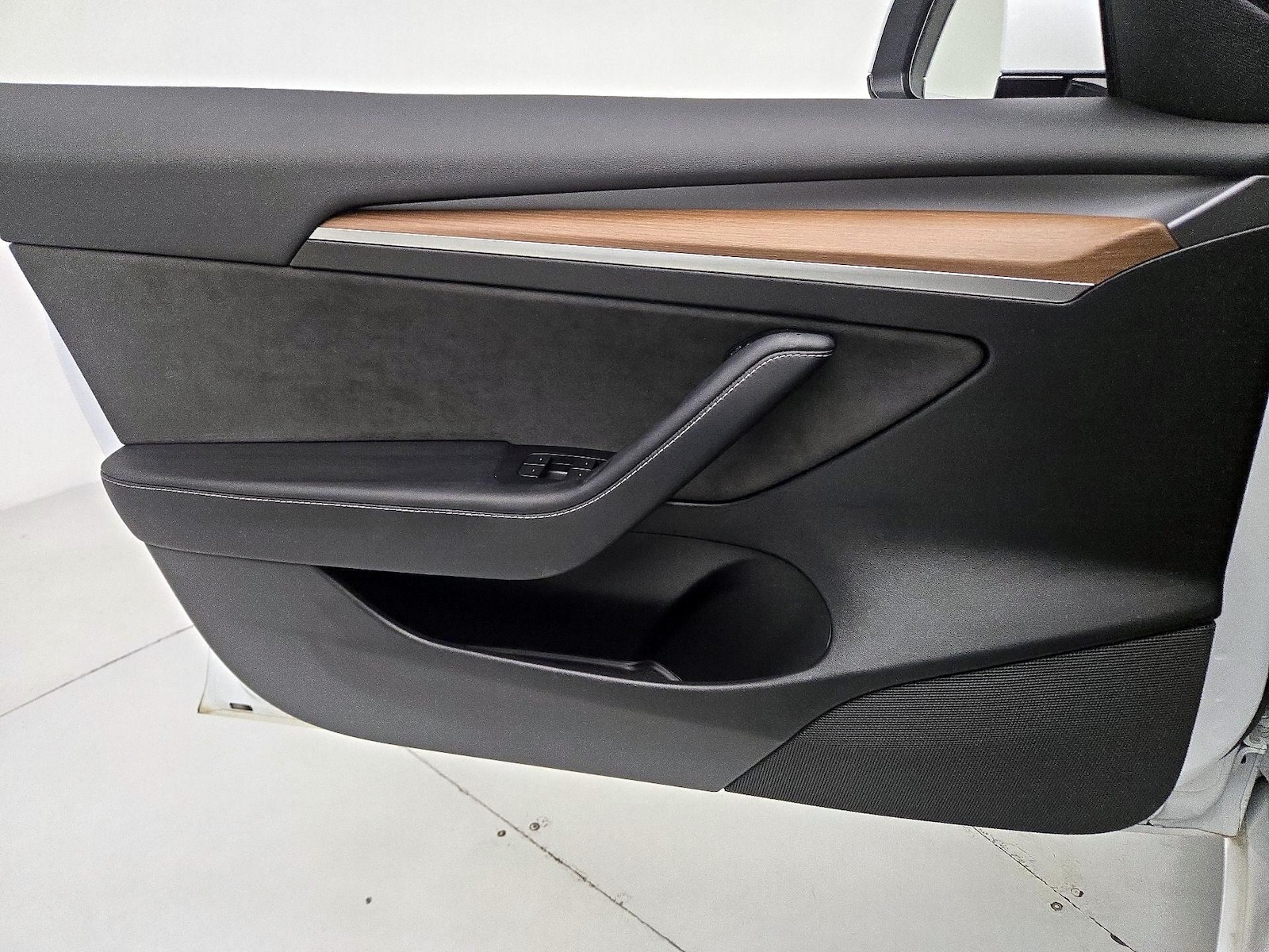 2023 Tesla Model 3 Base - Photo 13