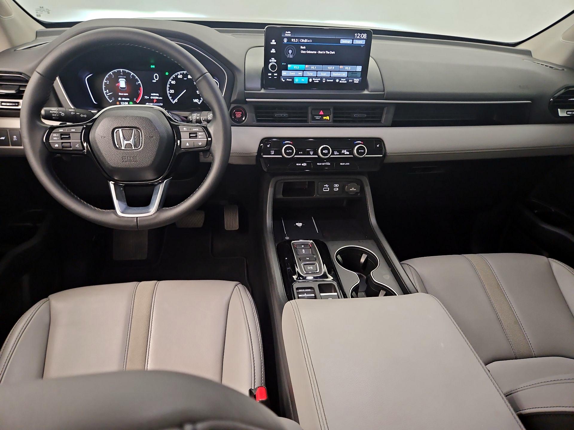 Thumbnail: 2025 Honda Pilot - 9
