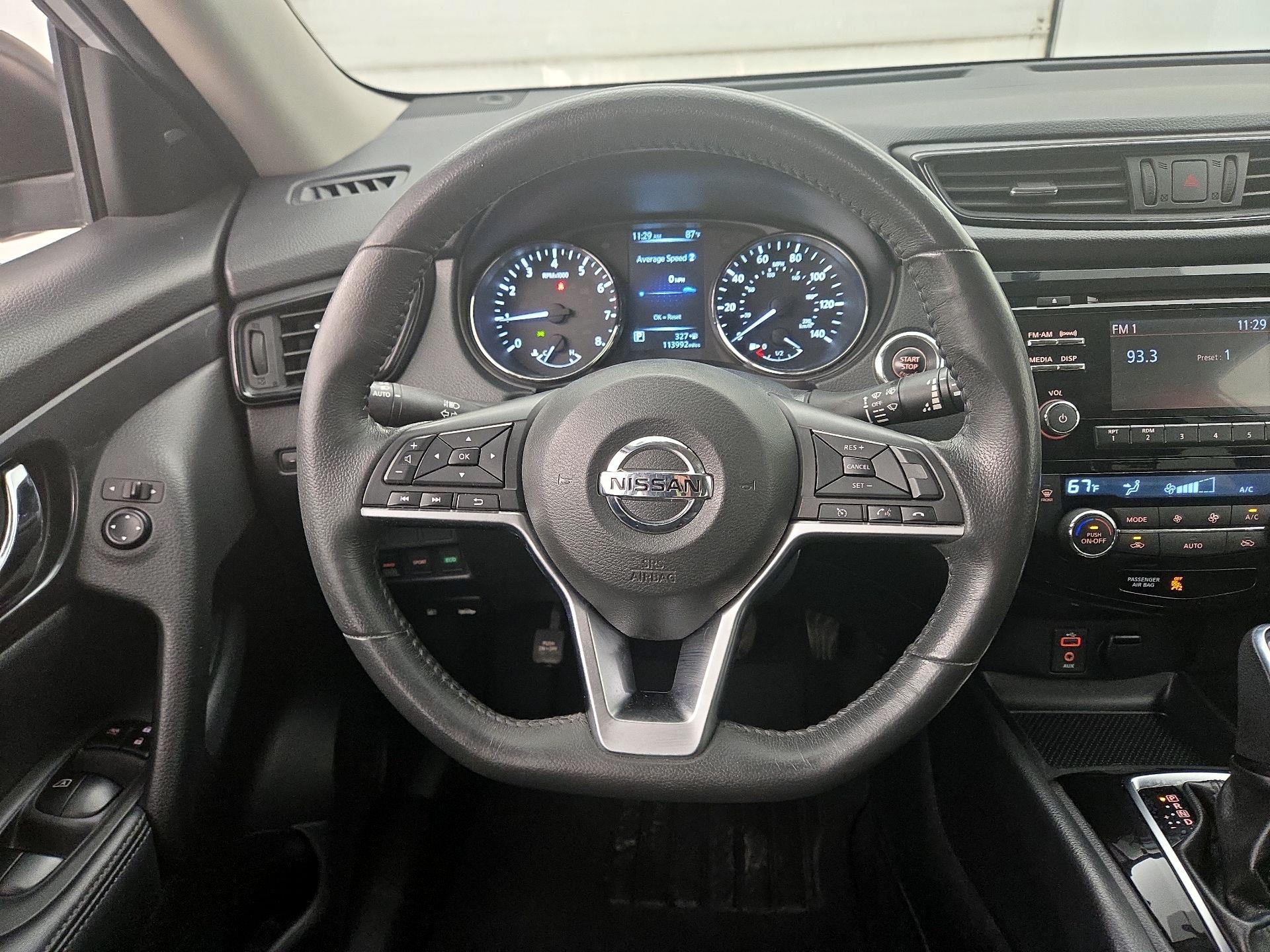 Thumbnail: 2017 Nissan Rogue - 10