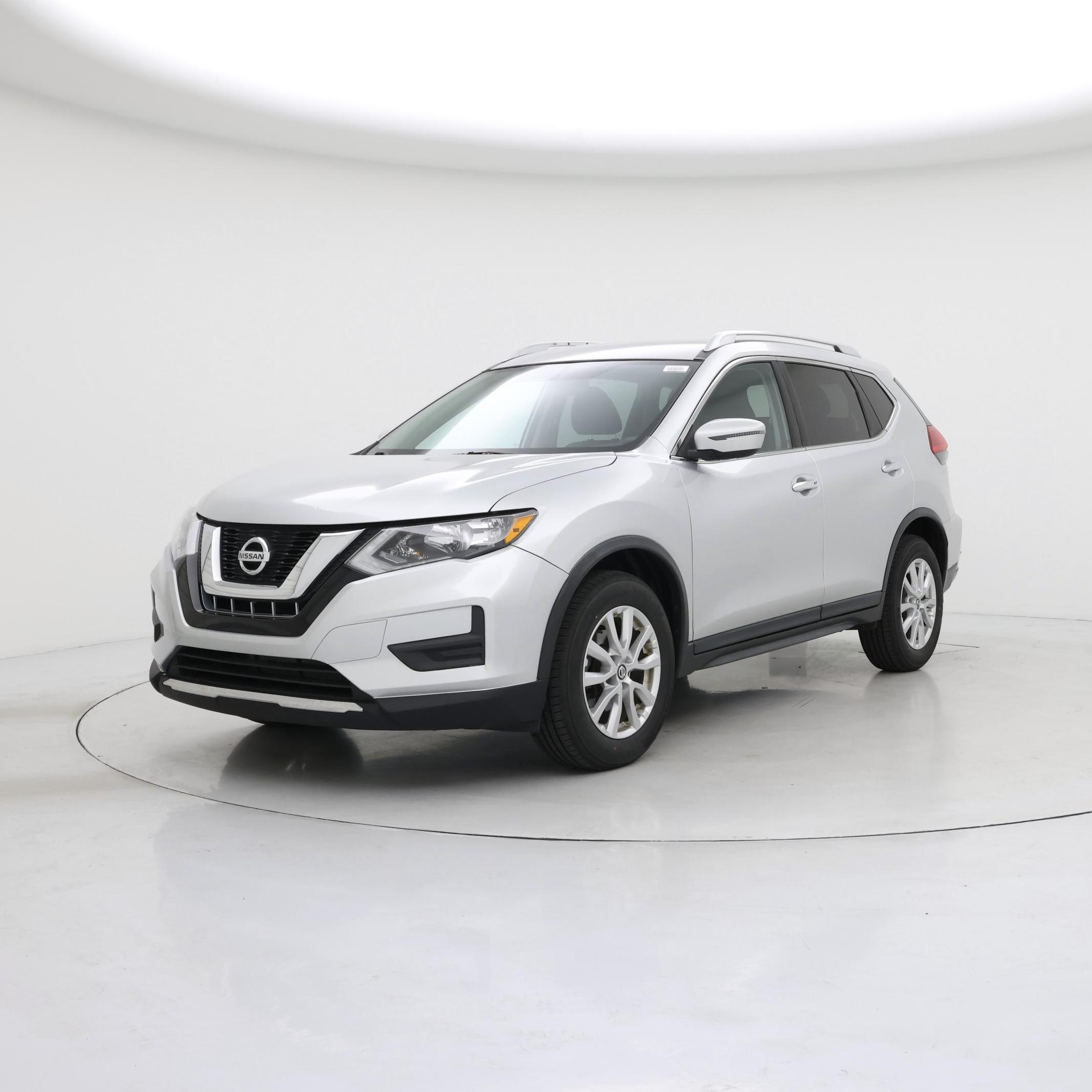 Thumbnail: 2017 Nissan Rogue - 4
