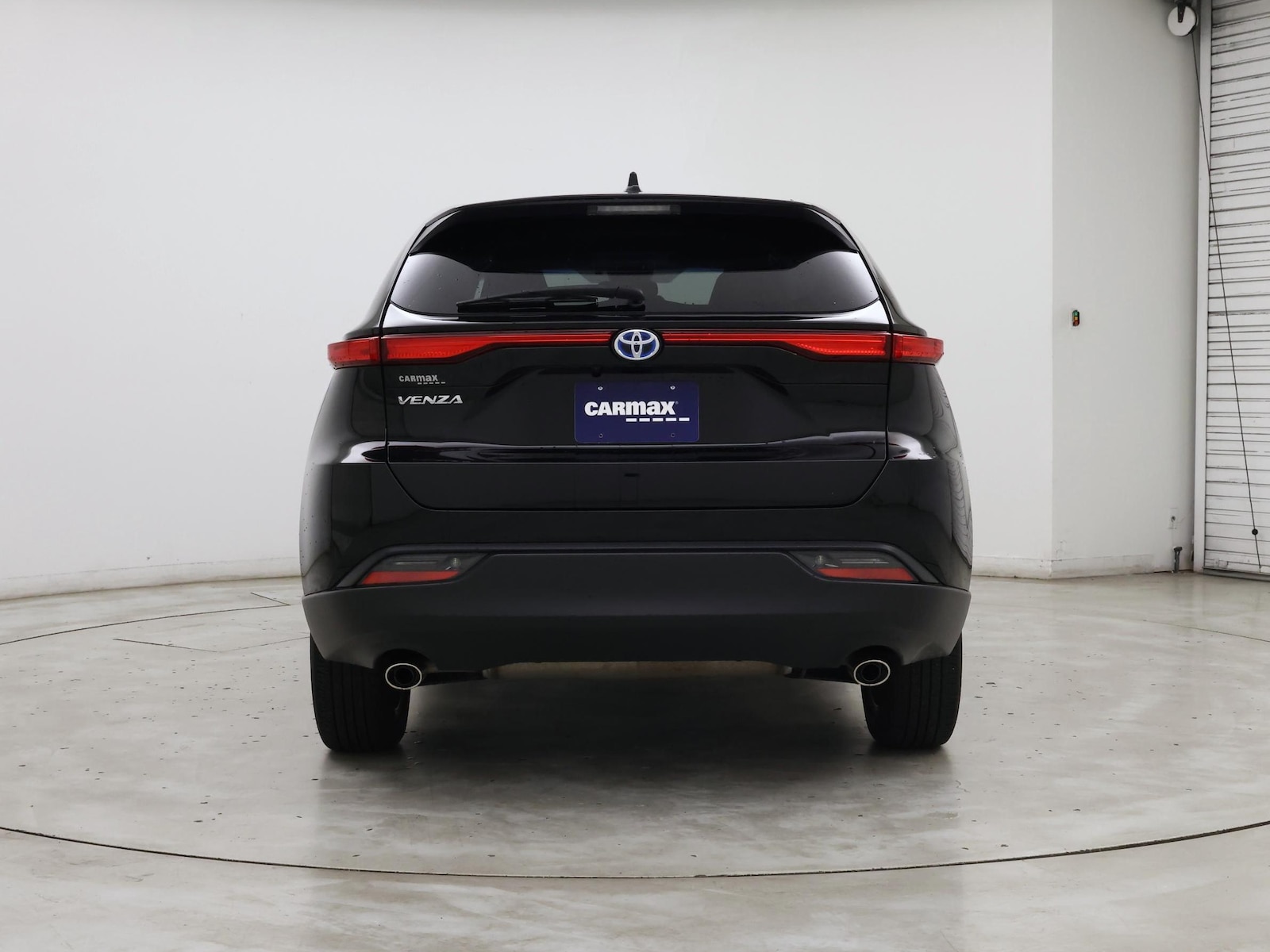 2024 Toyota Venza LE - Photo 7