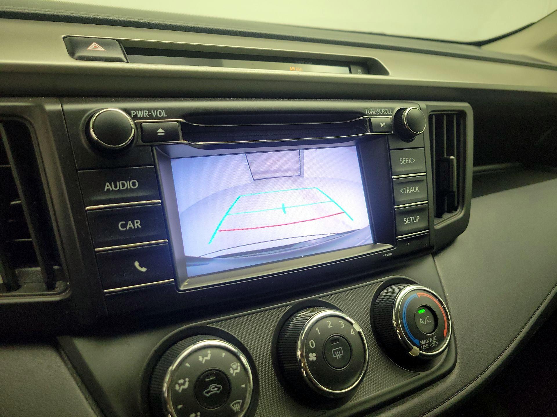 Thumbnail: 2016 Toyota RAV4 - 13