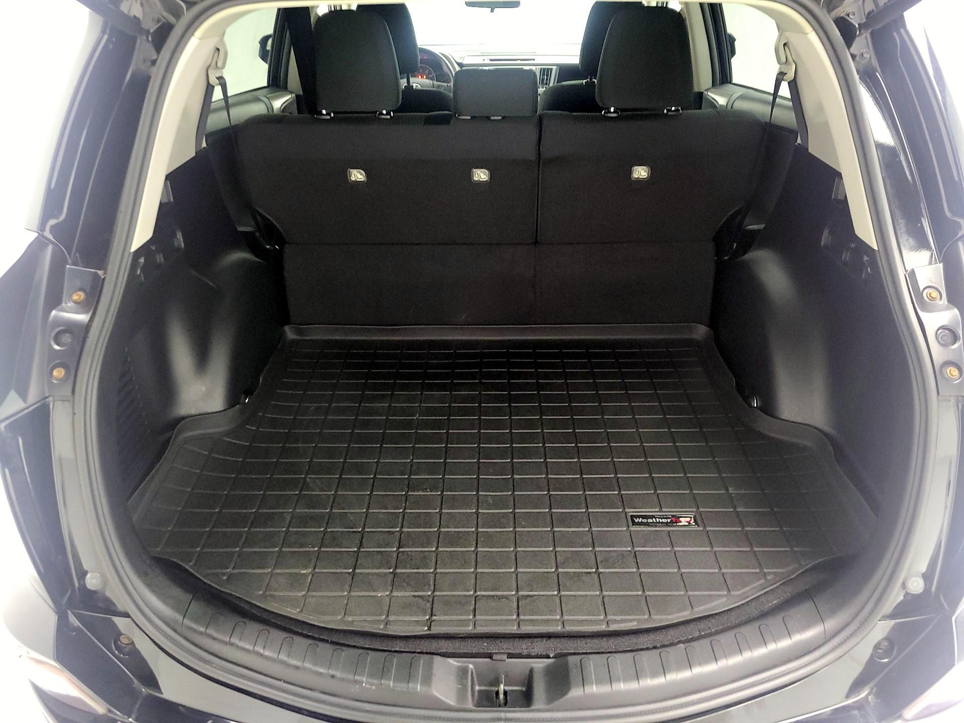 Thumbnail: 2016 Toyota RAV4 - 18