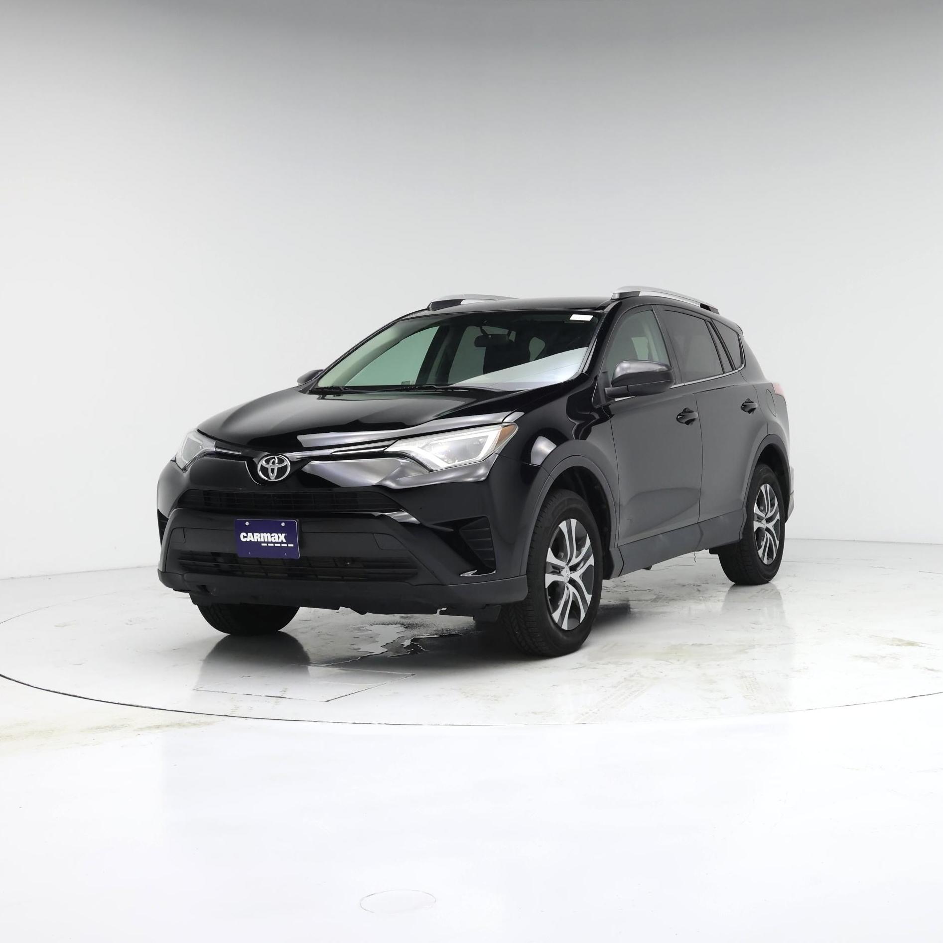 Thumbnail: 2016 Toyota RAV4 - 4