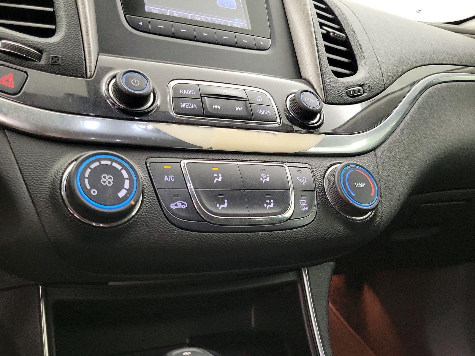 2017 Chevrolet Impala 1LS - Photo 16
