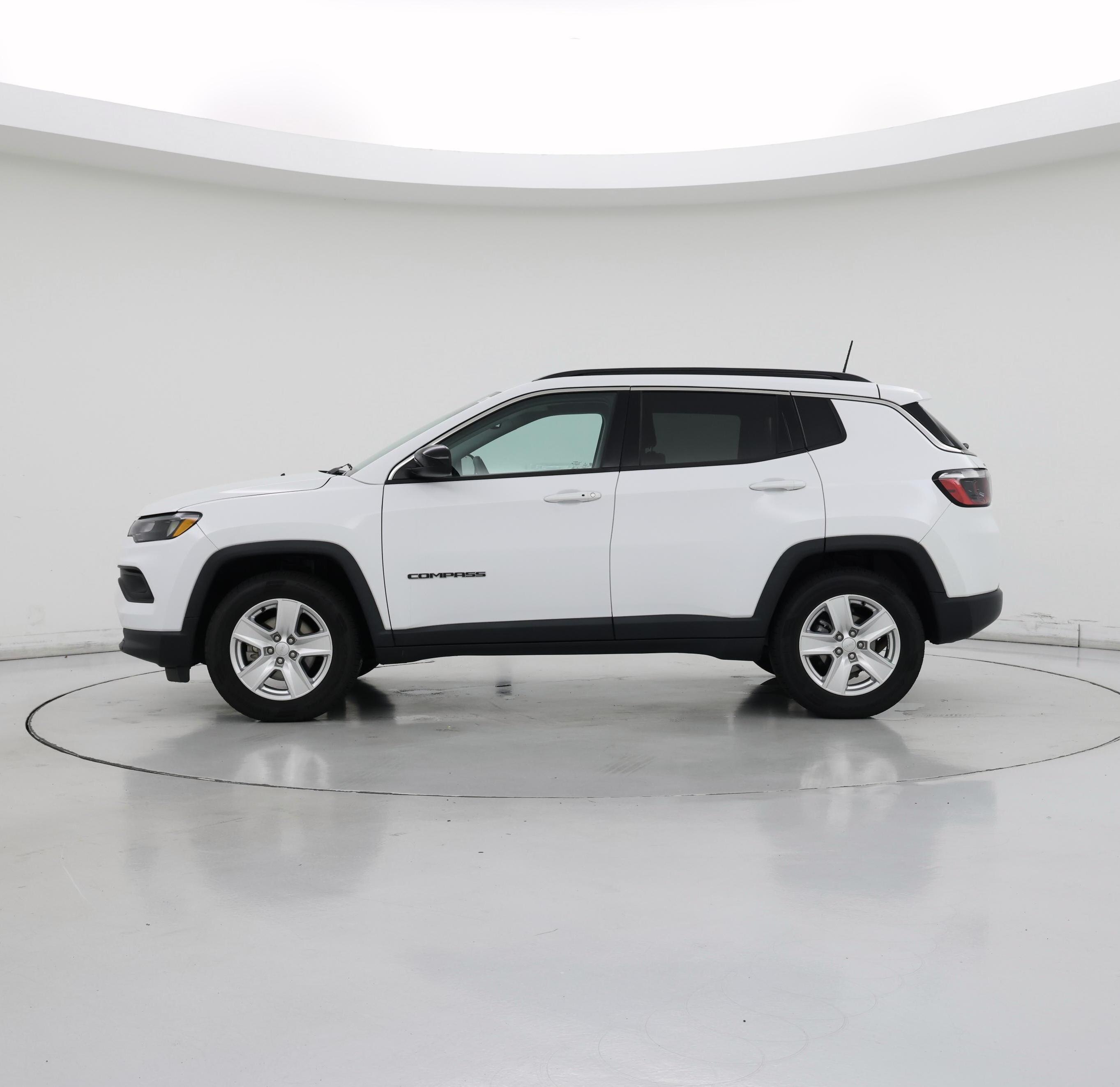 Thumbnail: 2022 Jeep Compass - 3
